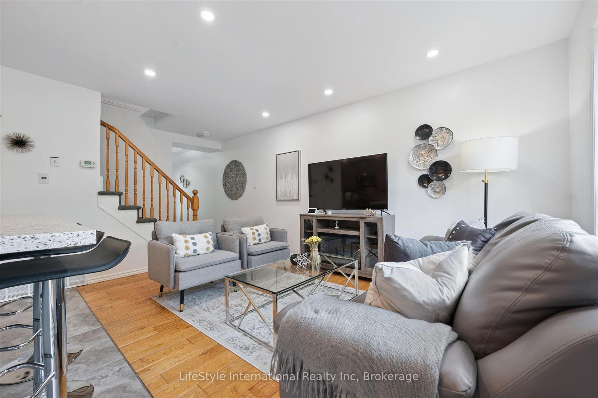 Photo 11 of 54 Chesterton Lane, Guelph, Grange Road — HOMEH