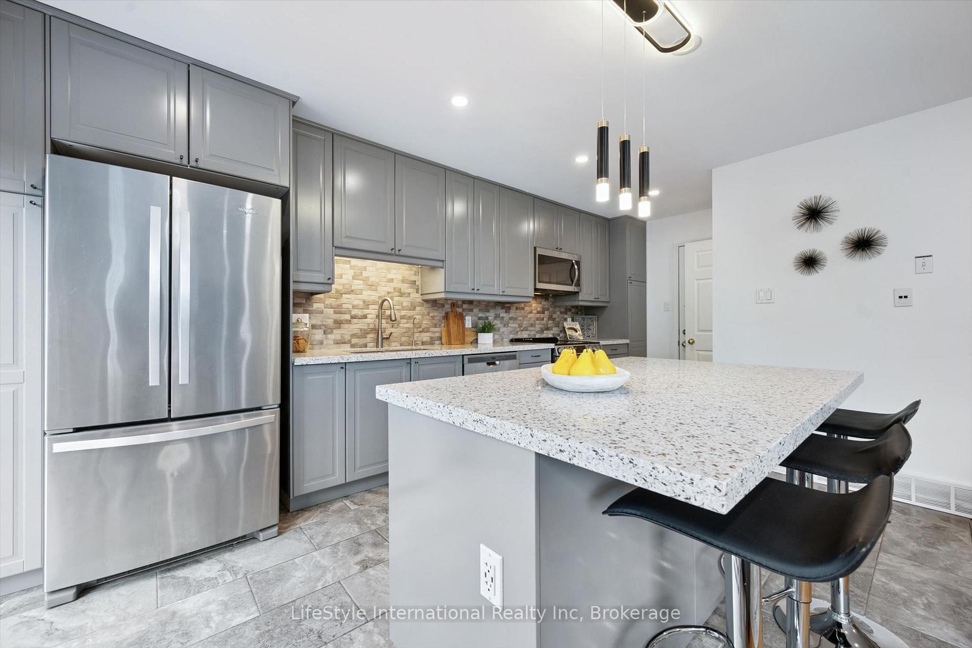 Photo 14 of 54 Chesterton Lane, Guelph, Grange Road — HOMEH