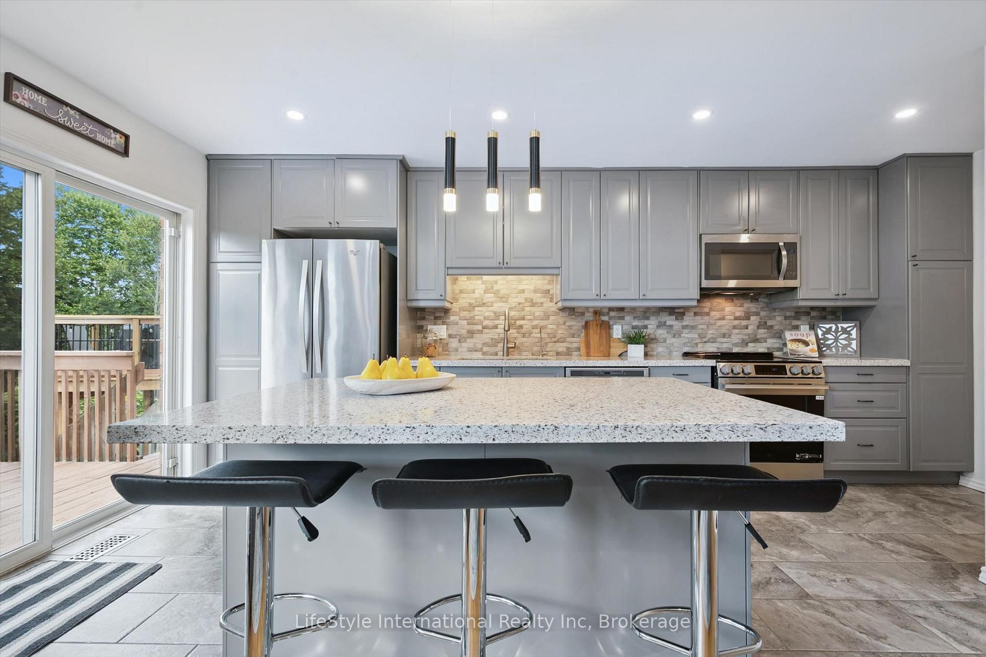 Photo 15 of 54 Chesterton Lane, Guelph, Grange Road — HOMEH
