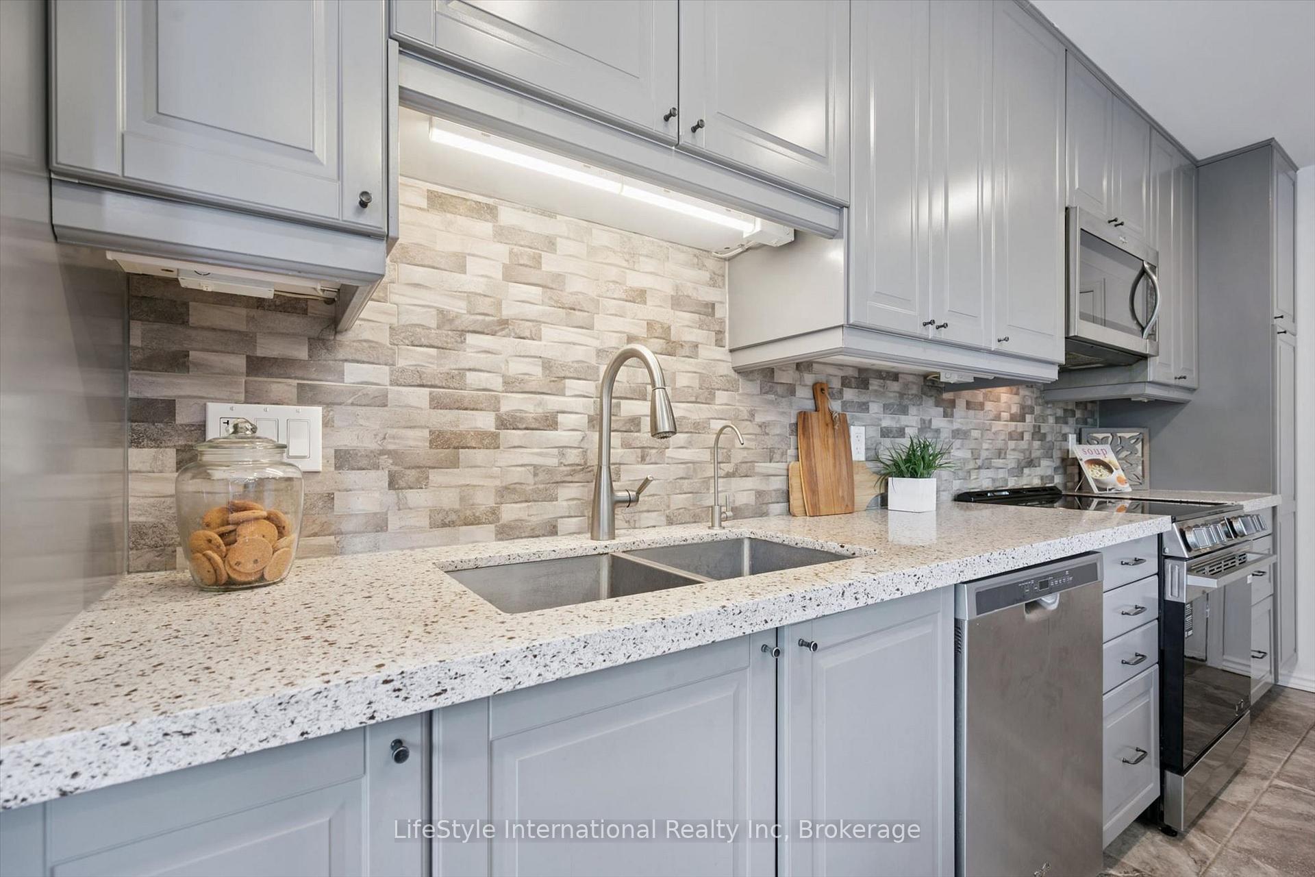 Photo 16 of 54 Chesterton Lane, Guelph, Grange Road — HOMEH