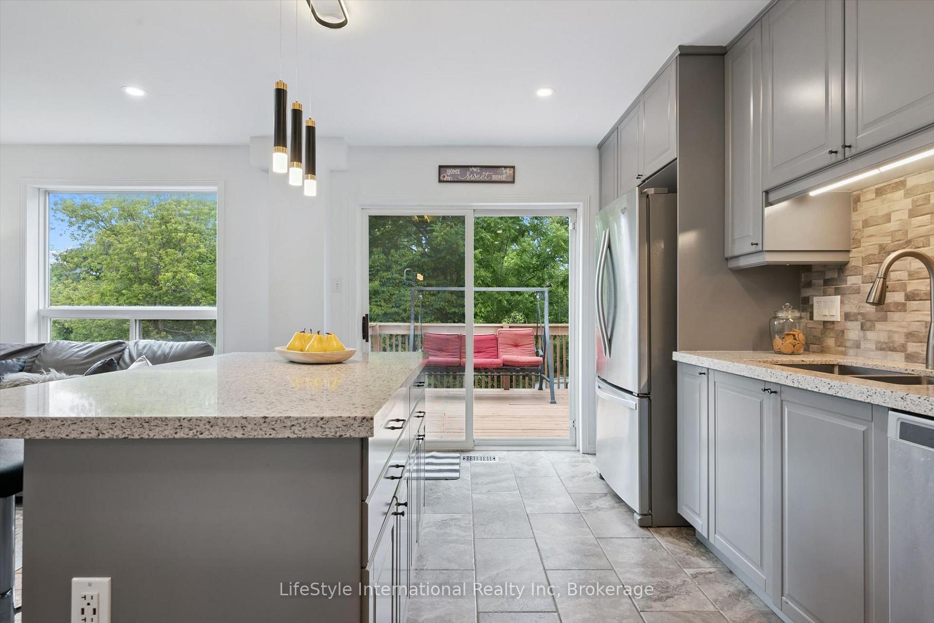 Photo 19 of 54 Chesterton Lane, Guelph, Grange Road — HOMEH