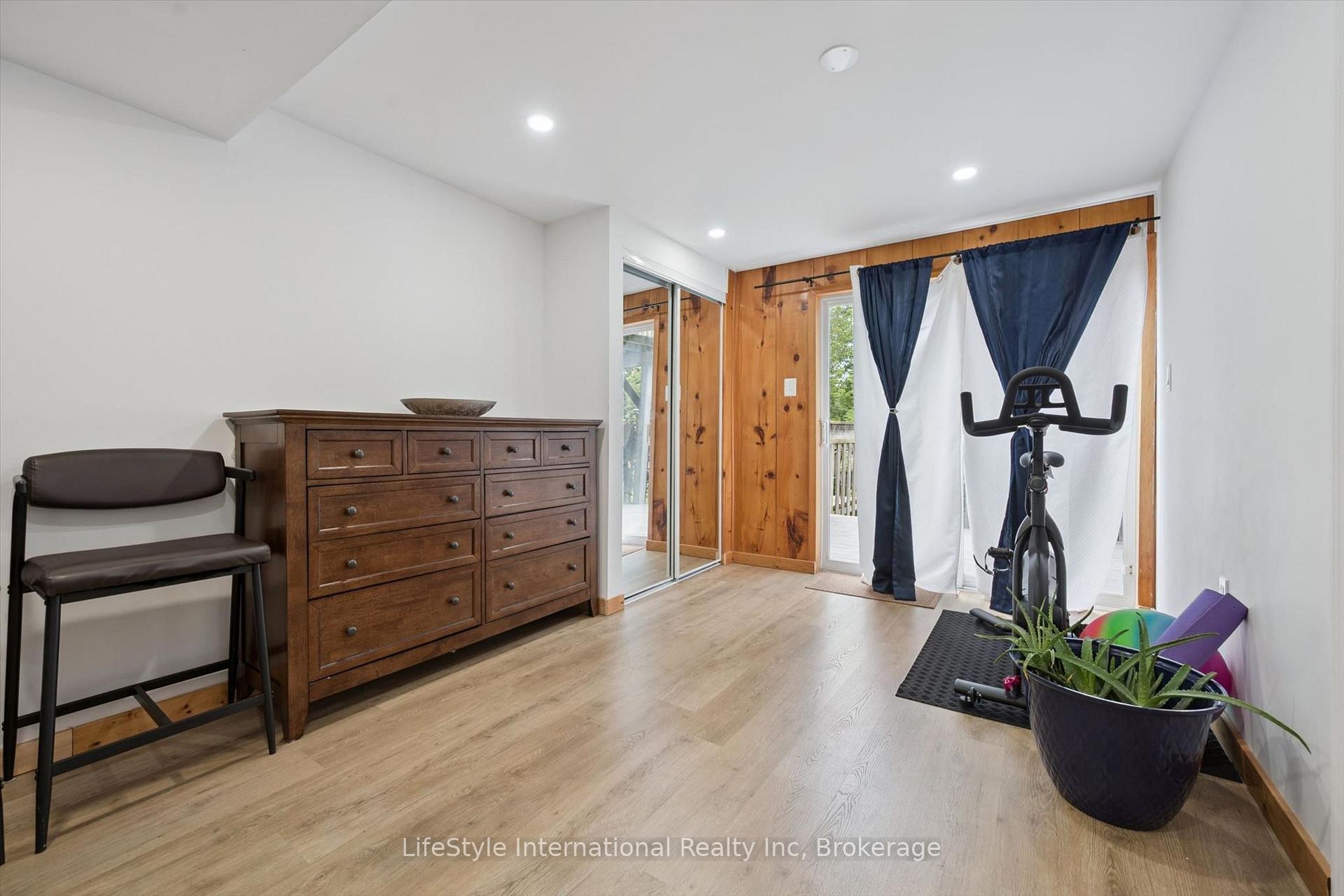 Photo 28 of 54 Chesterton Lane, Guelph, Grange Road — HOMEH