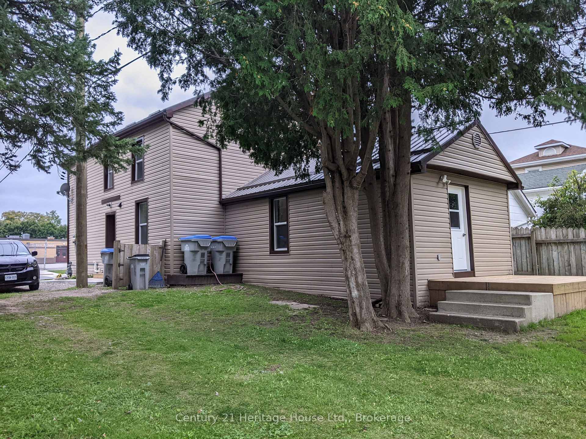 Photo 2 of 50 Goderich Street E, Huron East, Seaforth — HOMEH