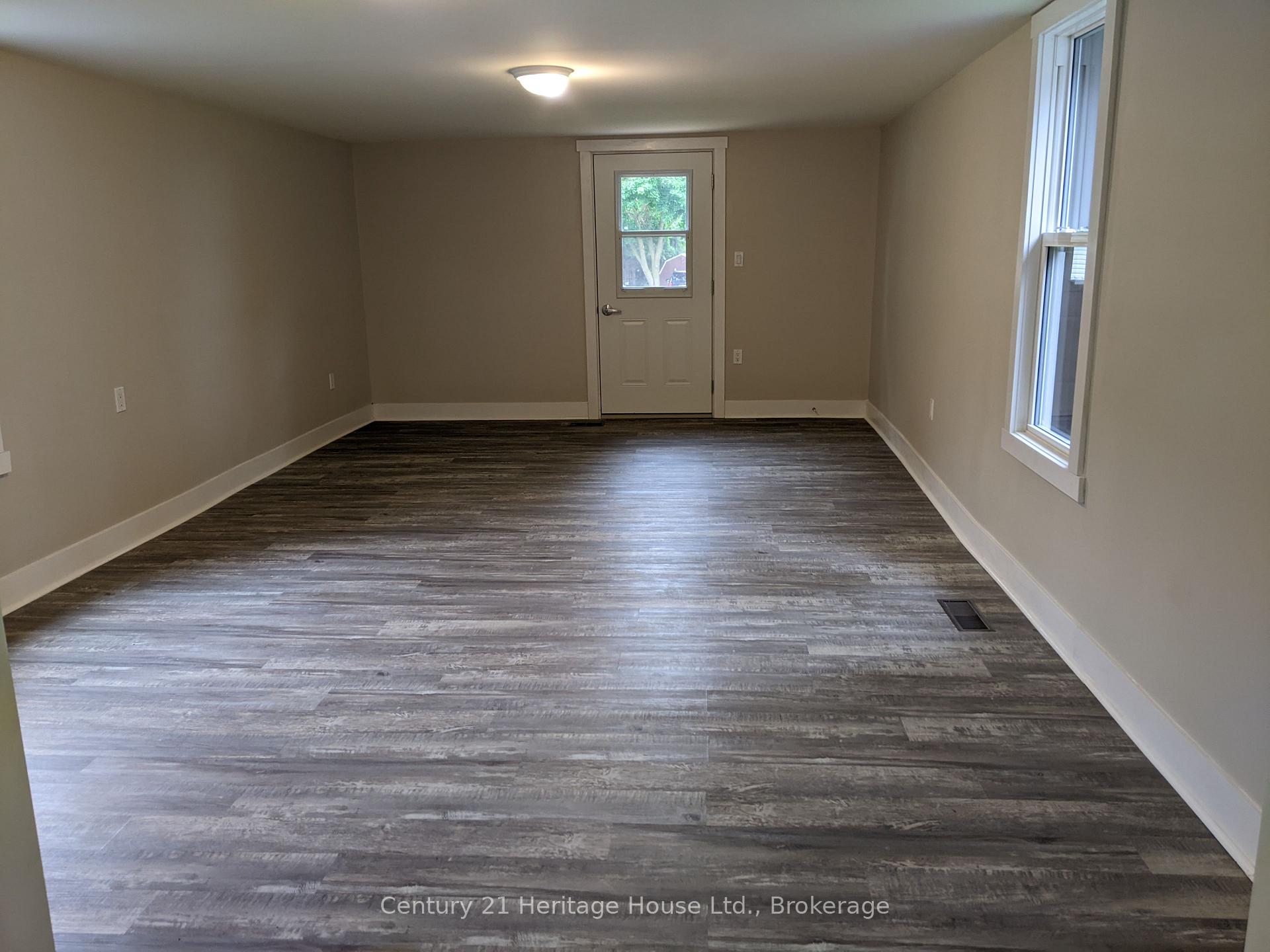 Photo 8 of 50 Goderich Street E, Huron East, Seaforth — HOMEH