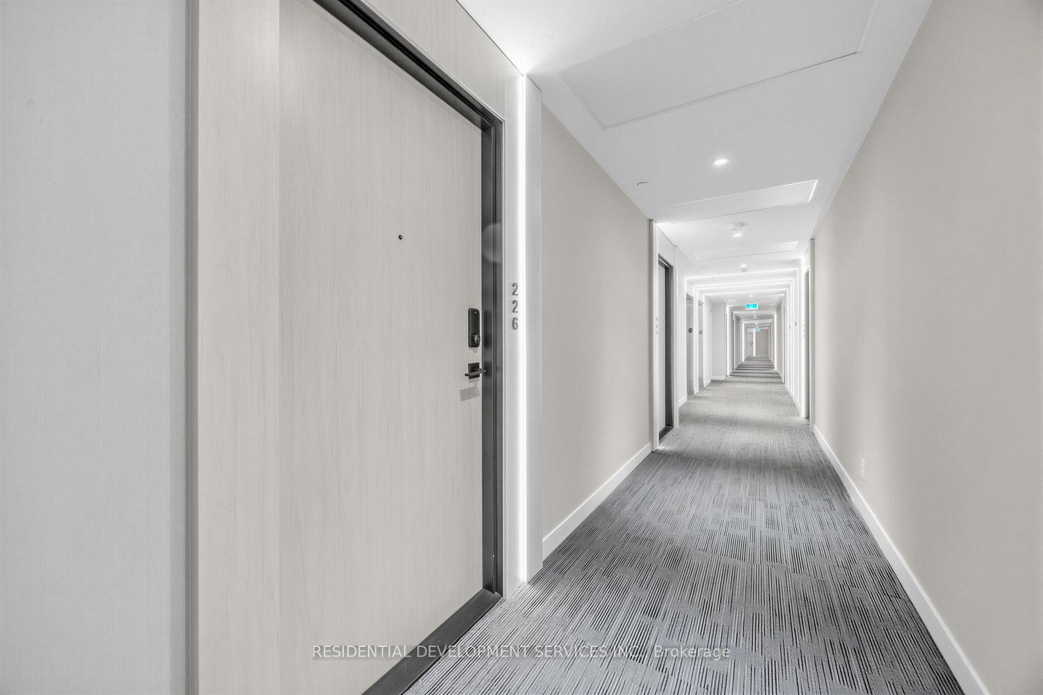 Photo 2 of Unit 226, 699 Sheppard Avenue E, North York, Bayview Village — HOMEH