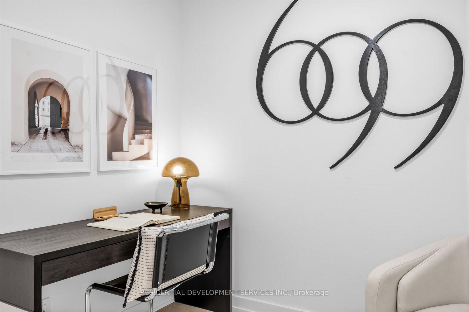 Photo 5 of Unit 226, 699 Sheppard Avenue E, North York, Bayview Village — HOMEH
