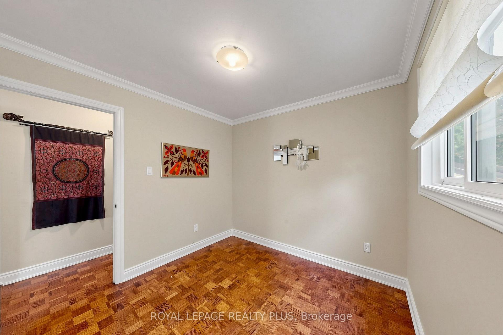 Photo 15 of 2328 Yolanda Drive, Oakville, West — HOMEH