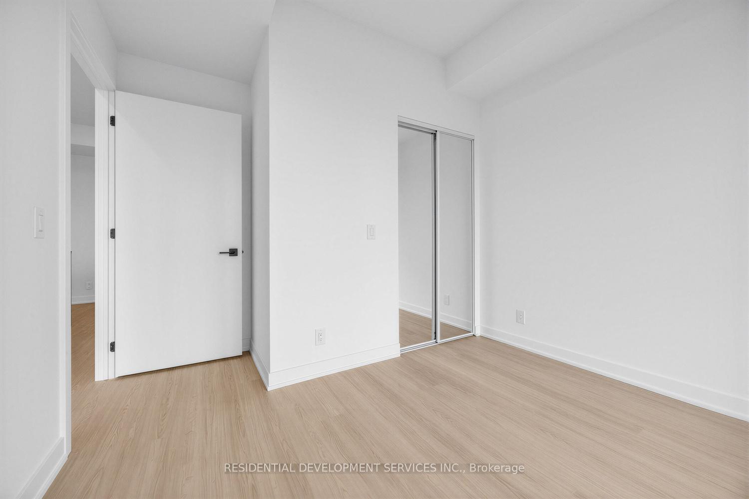 Photo 17 of Unit 505, 699 Sheppard Avenue E, North York, Bayview Village — HOMEH
