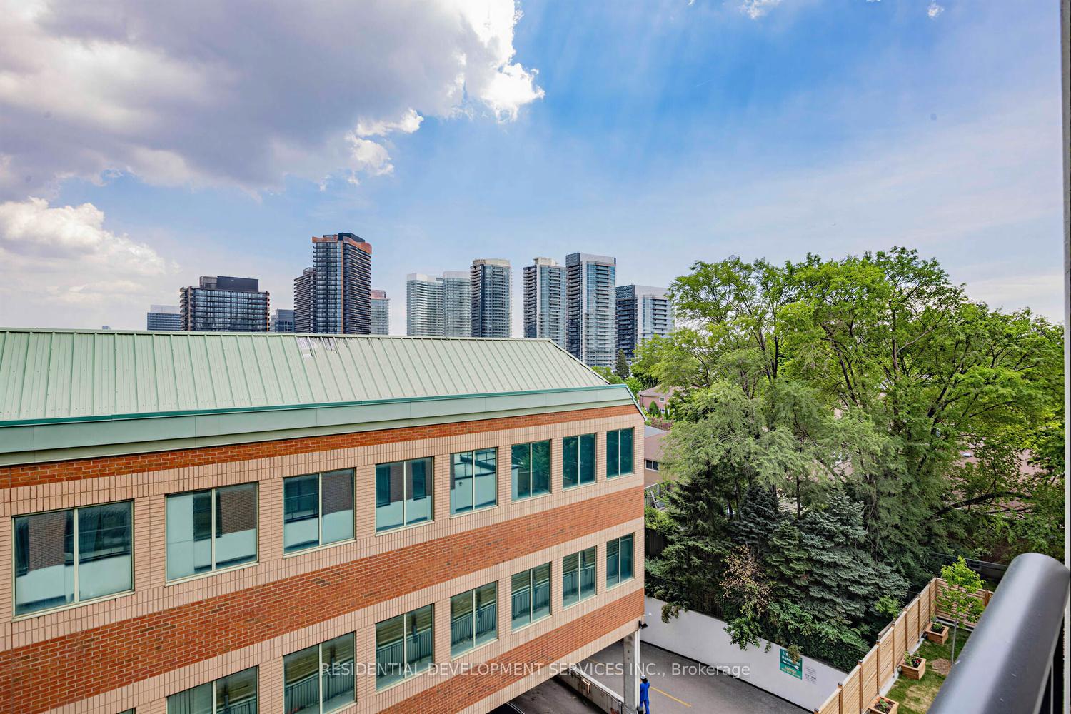 Photo 25 of Unit 505, 699 Sheppard Avenue E, North York, Bayview Village — HOMEH