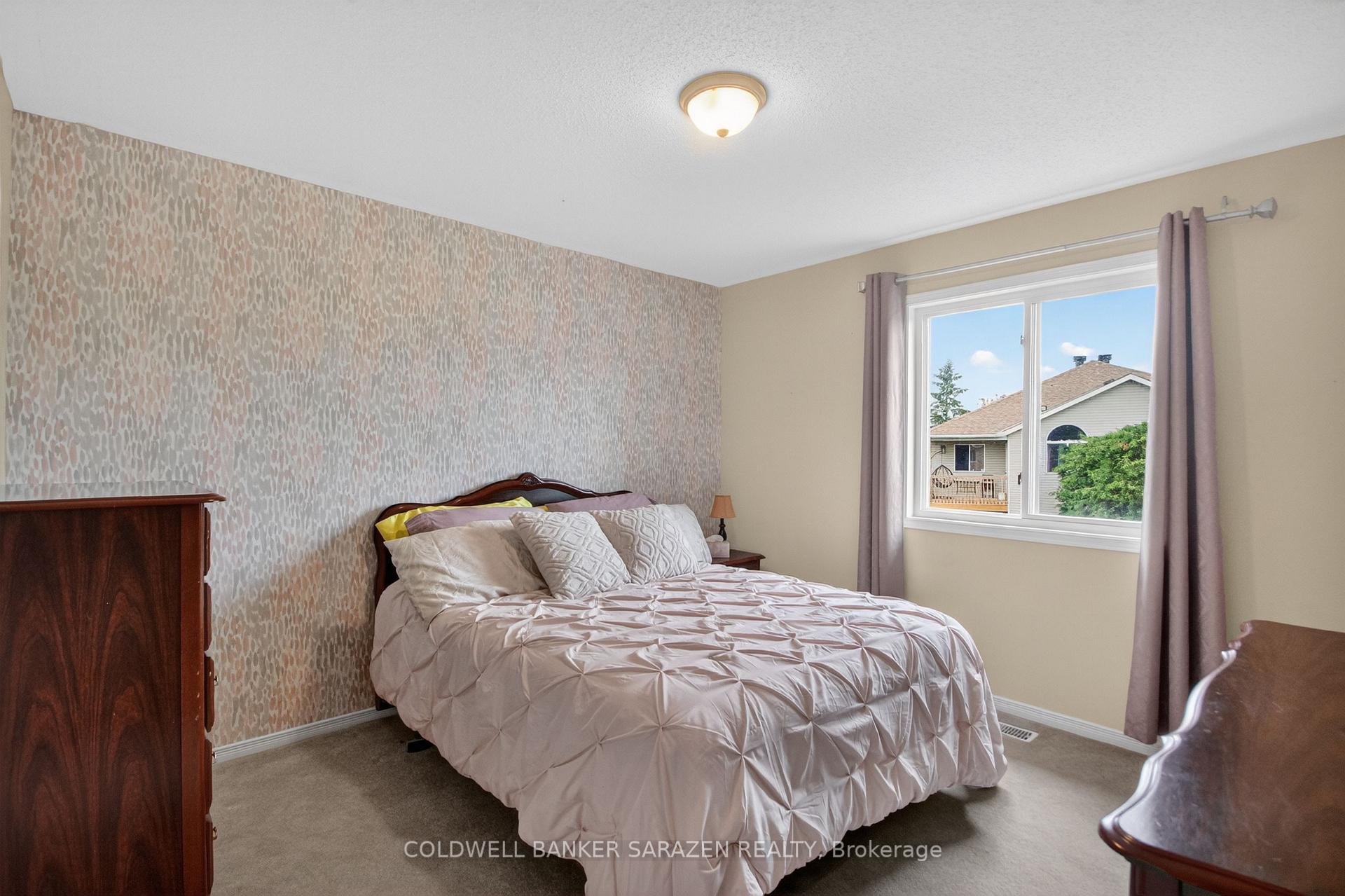 Photo 20 of 3 Castle Glen Crescent, Ottawa, Kanata - Glencairn/Hazeldean — HOMEH