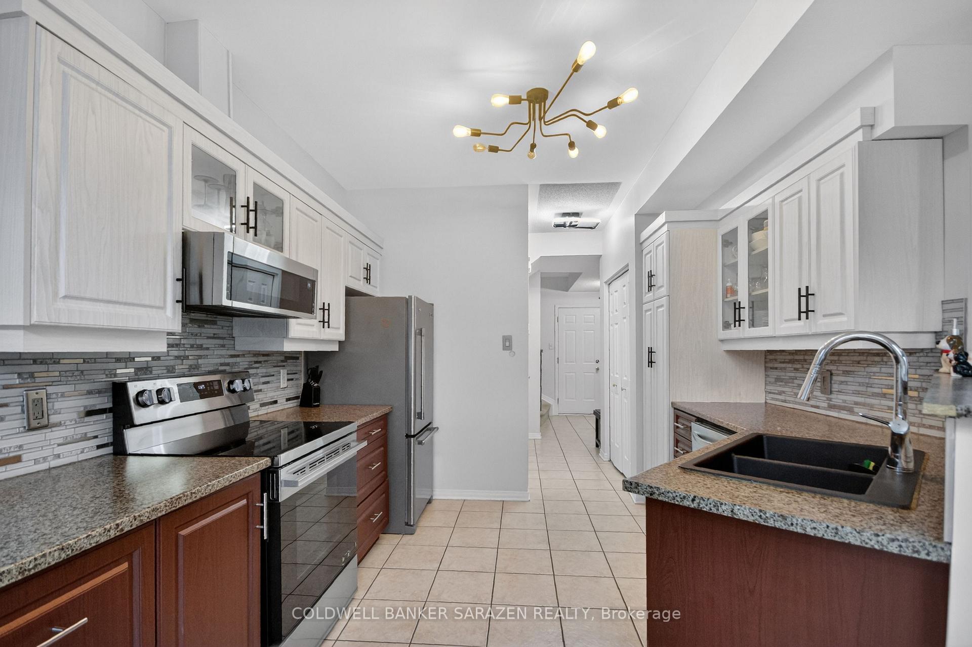 Photo 40 of 3 Castle Glen Crescent, Ottawa, Kanata - Glencairn/Hazeldean — HOMEH