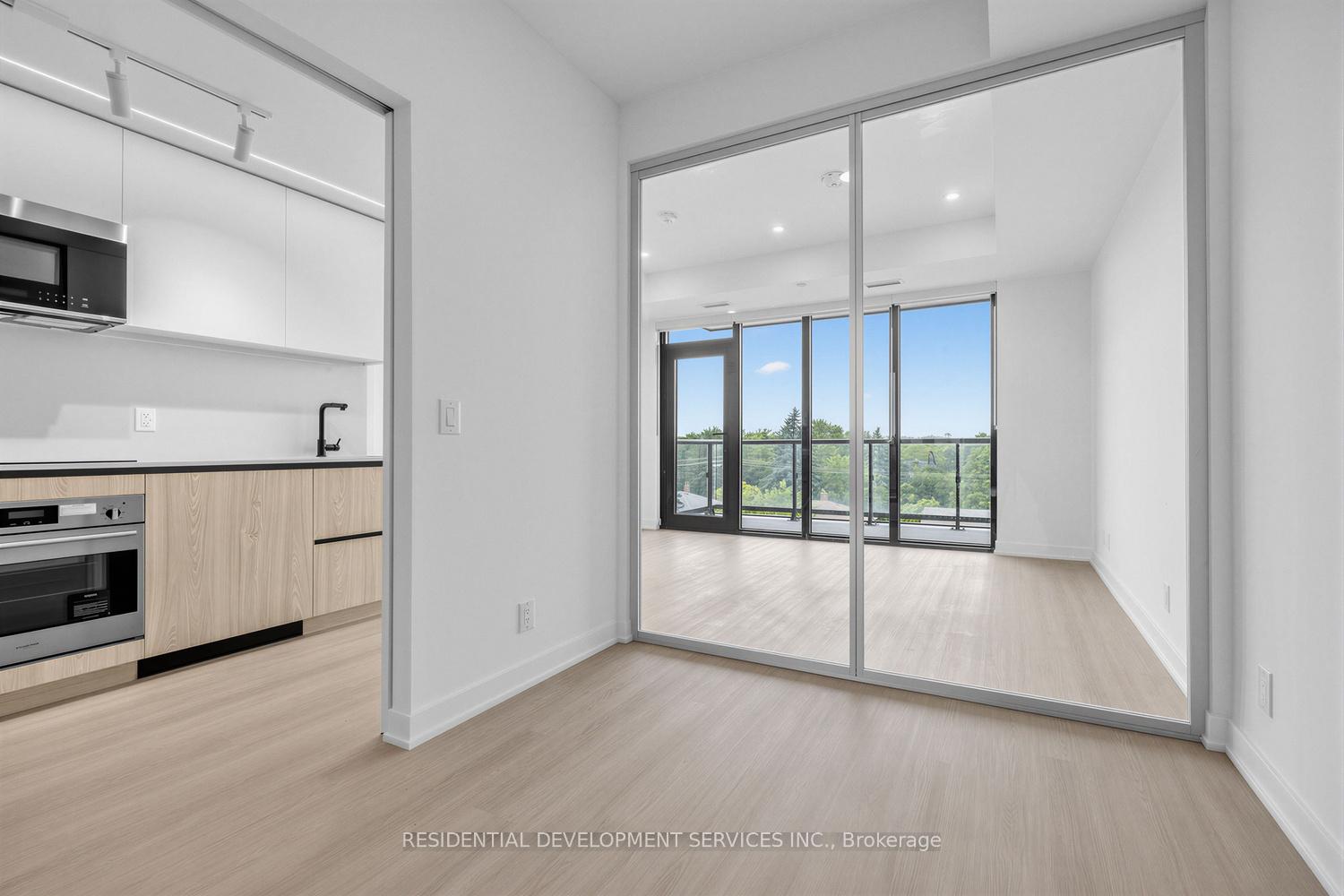 Photo 18 of Unit 619, 699 Sheppard Avenue E, North York, Bayview Village — HOMEH