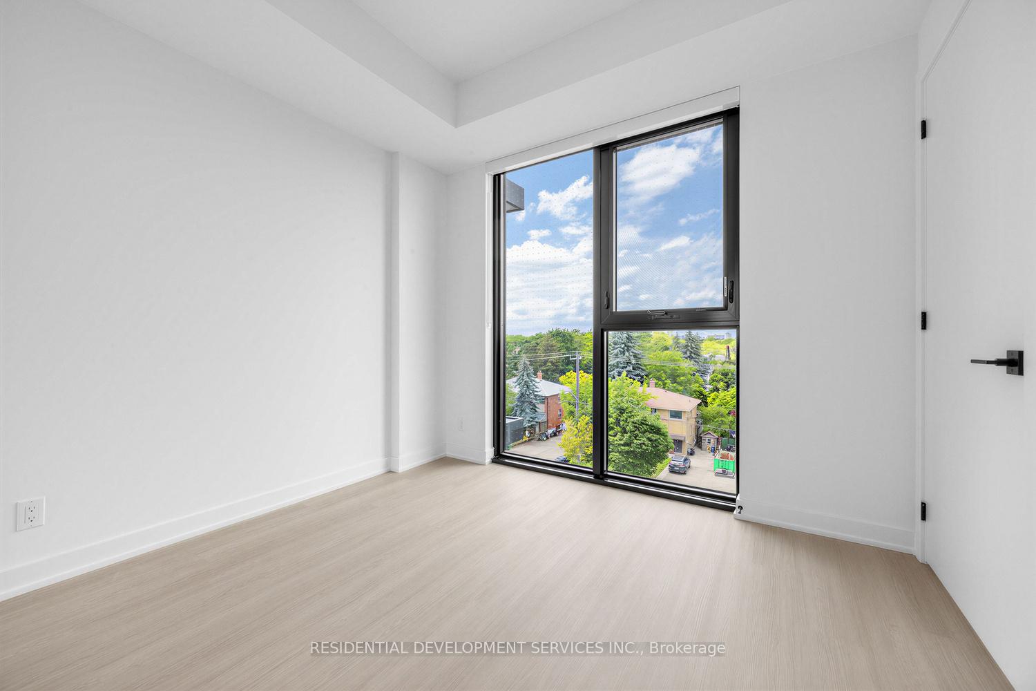 Photo 21 of Unit 619, 699 Sheppard Avenue E, North York, Bayview Village — HOMEH