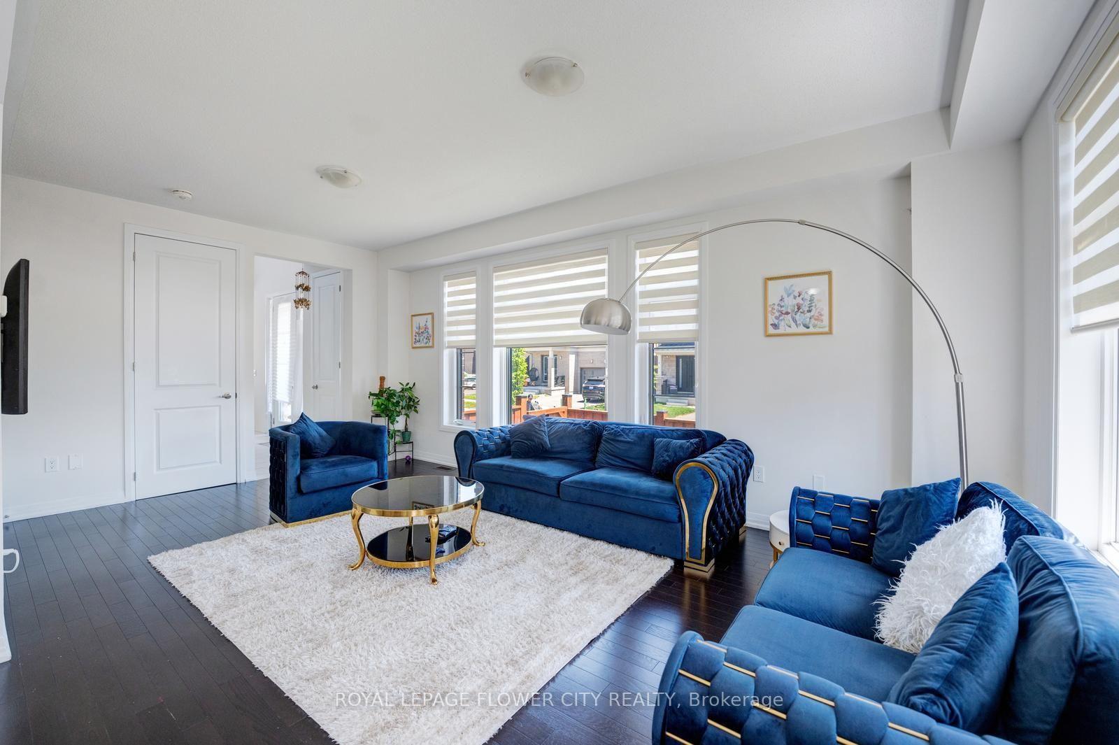 Photo 17 of 44 Weylie Street, Hamilton, Mount Hope — HOMEH