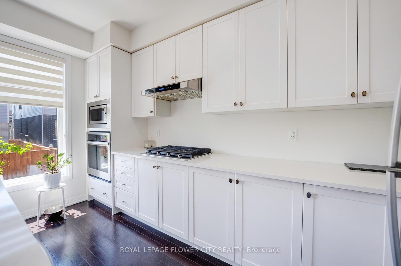 Photo 23 of 44 Weylie Street, Hamilton, Mount Hope — HOMEH