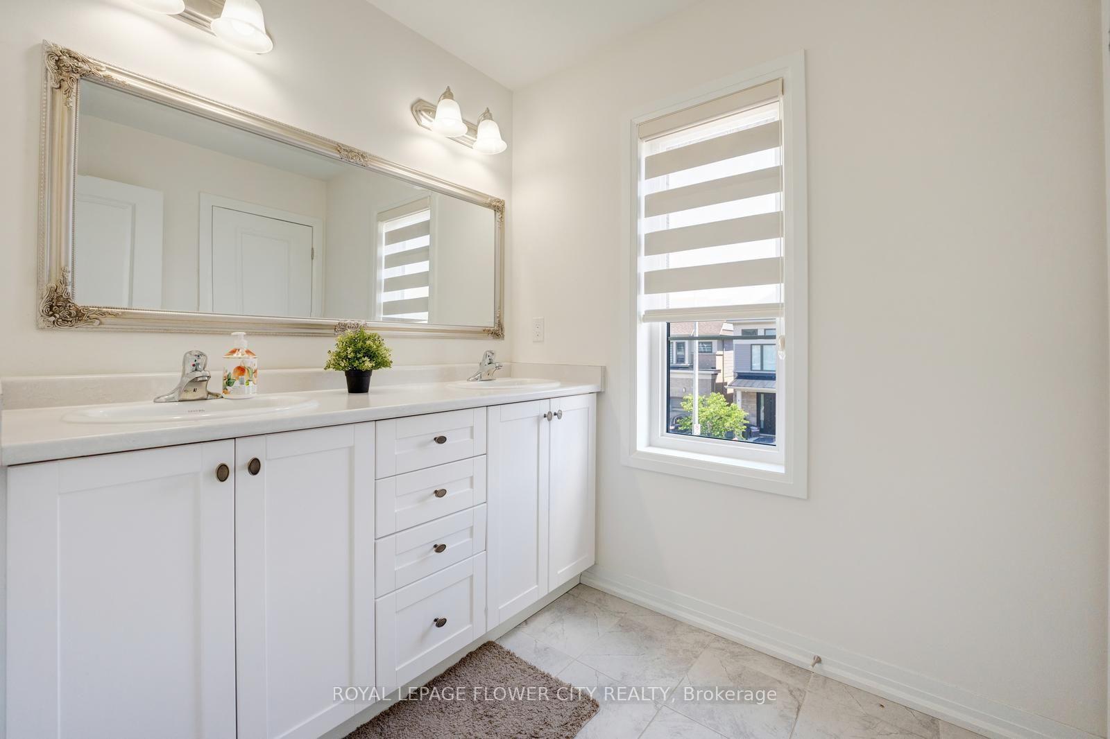 Photo 38 of 44 Weylie Street, Hamilton, Mount Hope — HOMEH