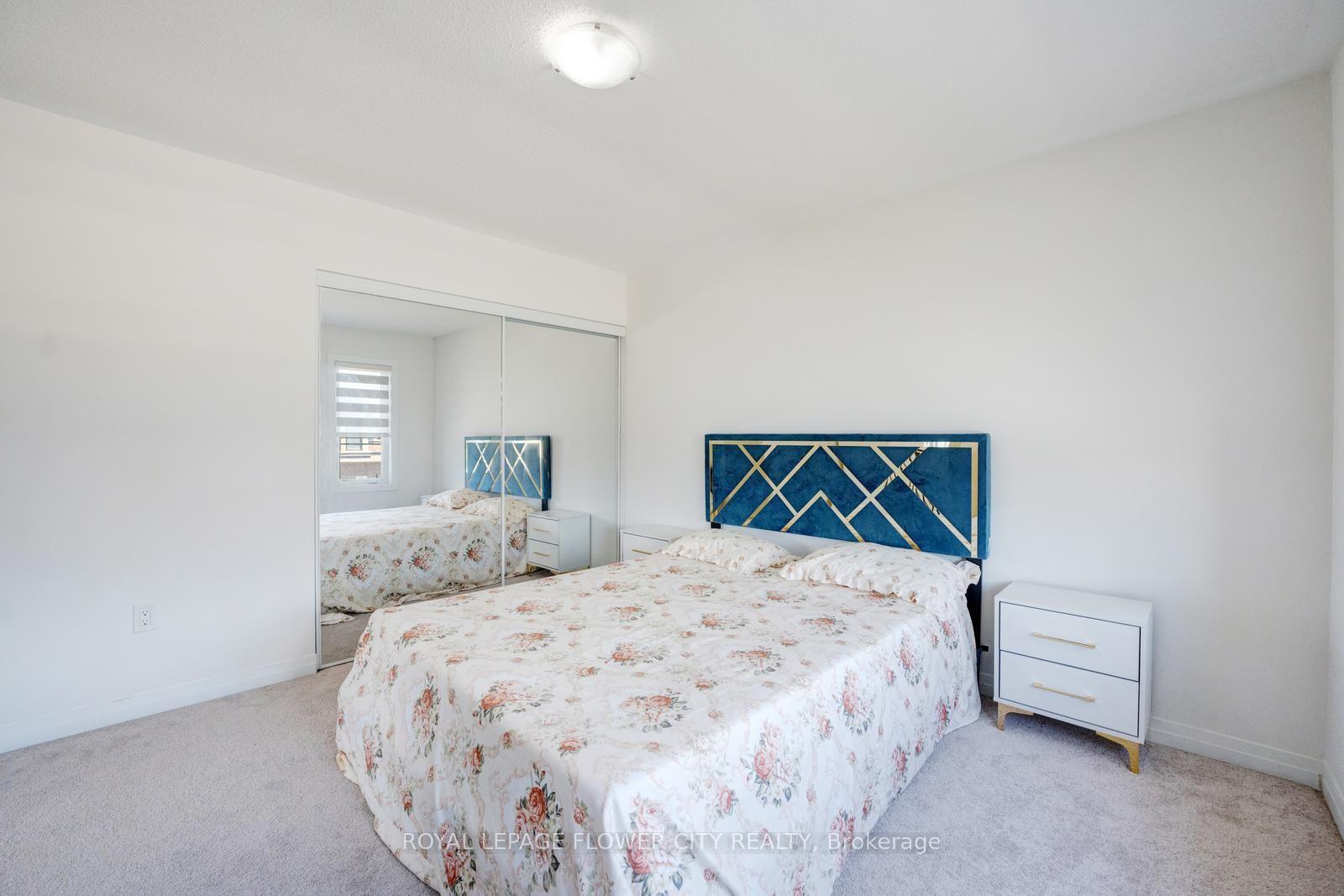 Photo 47 of 44 Weylie Street, Hamilton, Mount Hope — HOMEH