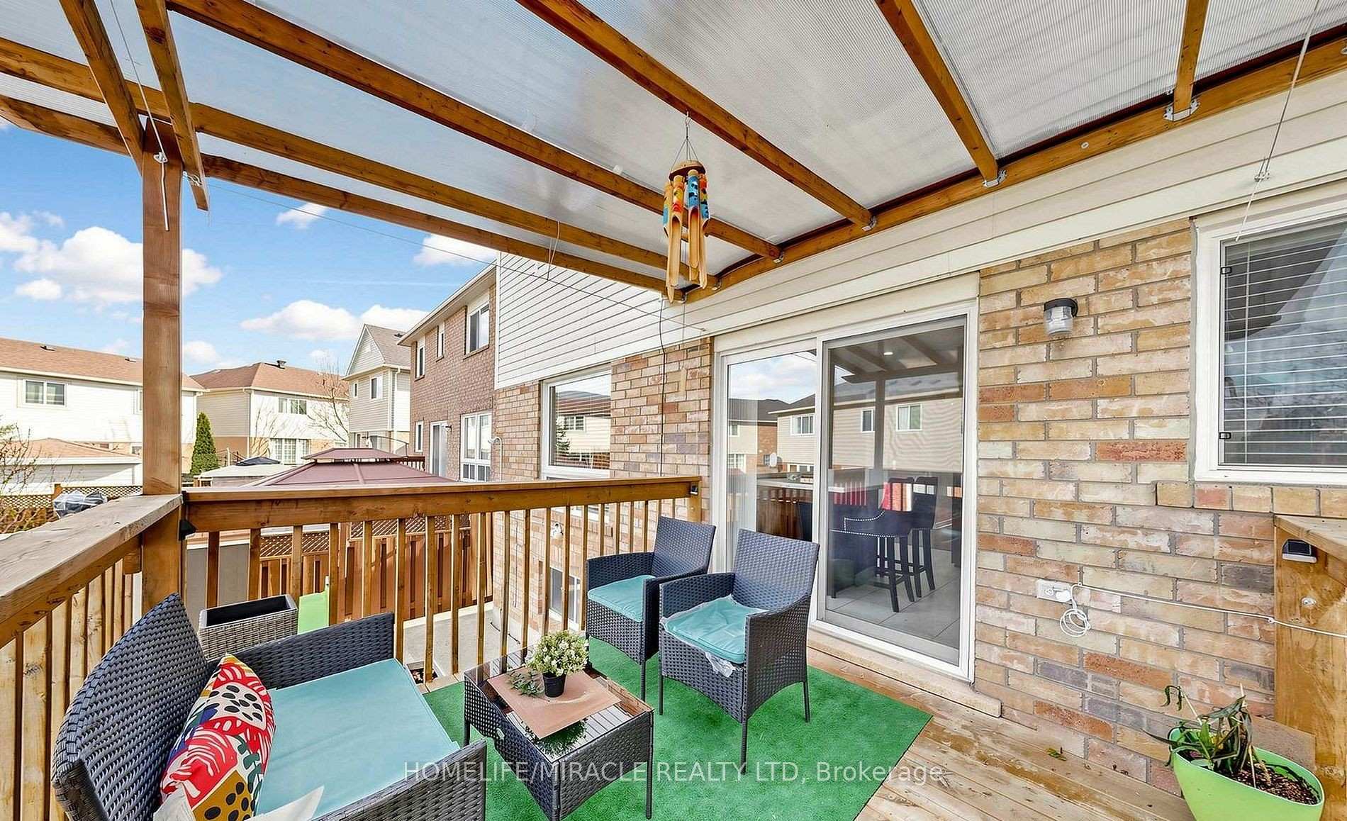 Photo 35 of 361 Brisdale Drive N, Brampton, Fletcher's Meadow — HOMEH