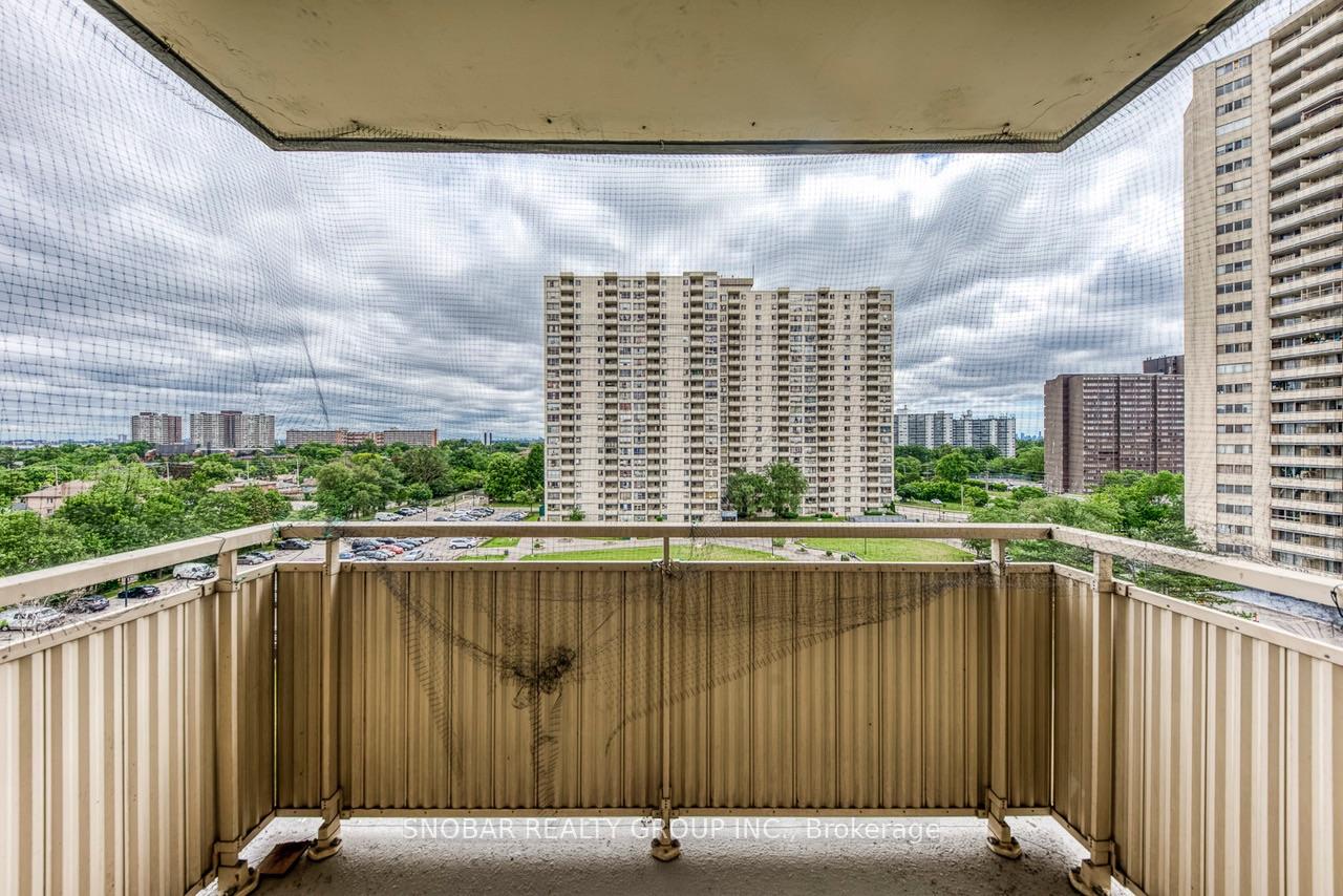 Photo 13 of Unit 804, 340 Dixon Road, Etobicoke, Kingsview Village-The Westway — HOMEH