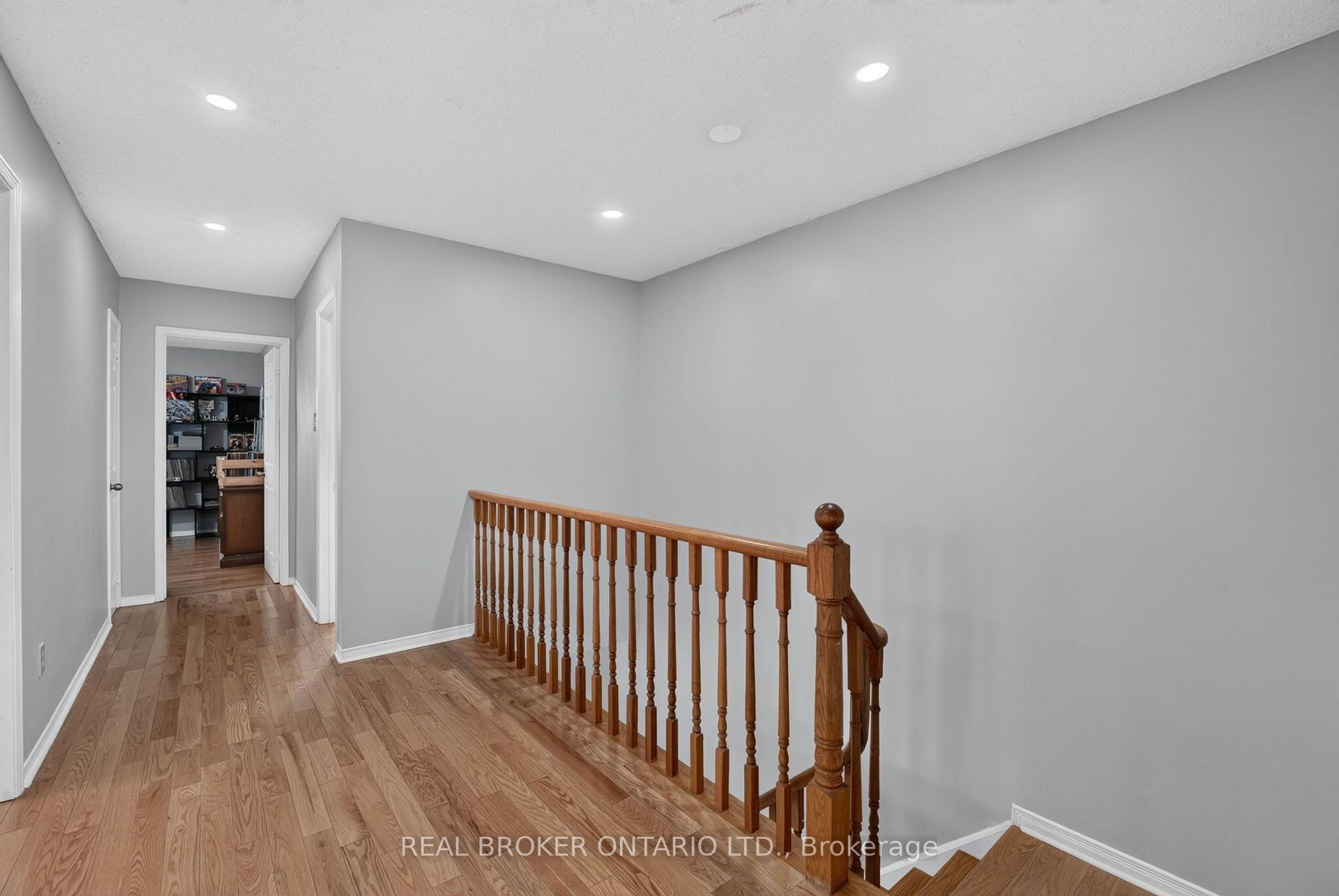 Photo 18 of 1491 Evenside Crescent, Mississauga, East Credit — HOMEH