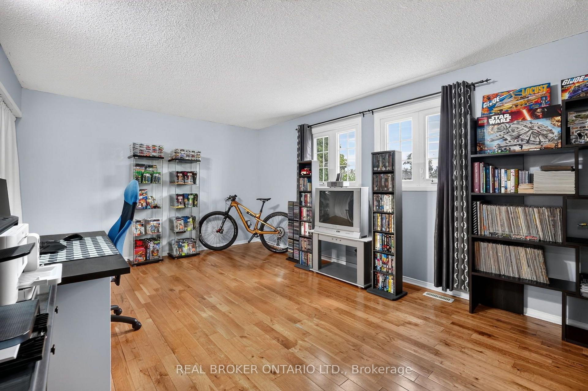 Photo 27 of 1491 Evenside Crescent, Mississauga, East Credit — HOMEH