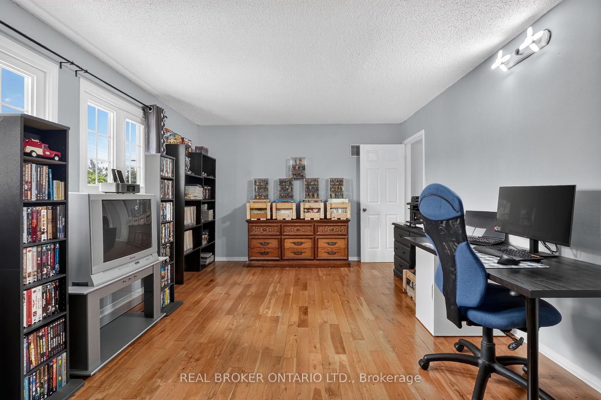 Photo 28 of 1491 Evenside Crescent, Mississauga, East Credit — HOMEH