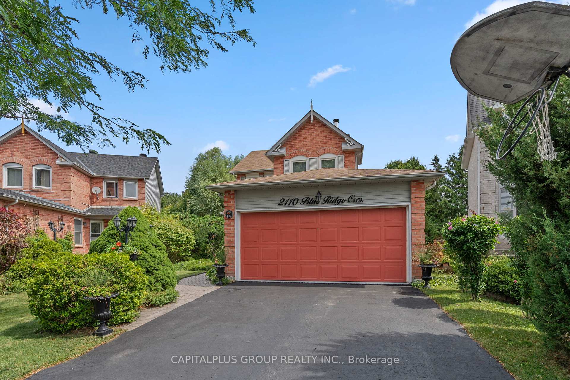 Photo 2 of 2110 Blue Ridge Crescent, Pickering, Brock Ridge — HOMEH