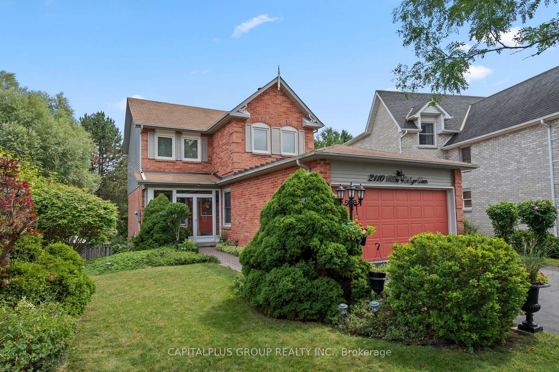 Photo 3 of 2110 Blue Ridge Crescent, Pickering, Brock Ridge — HOMEH