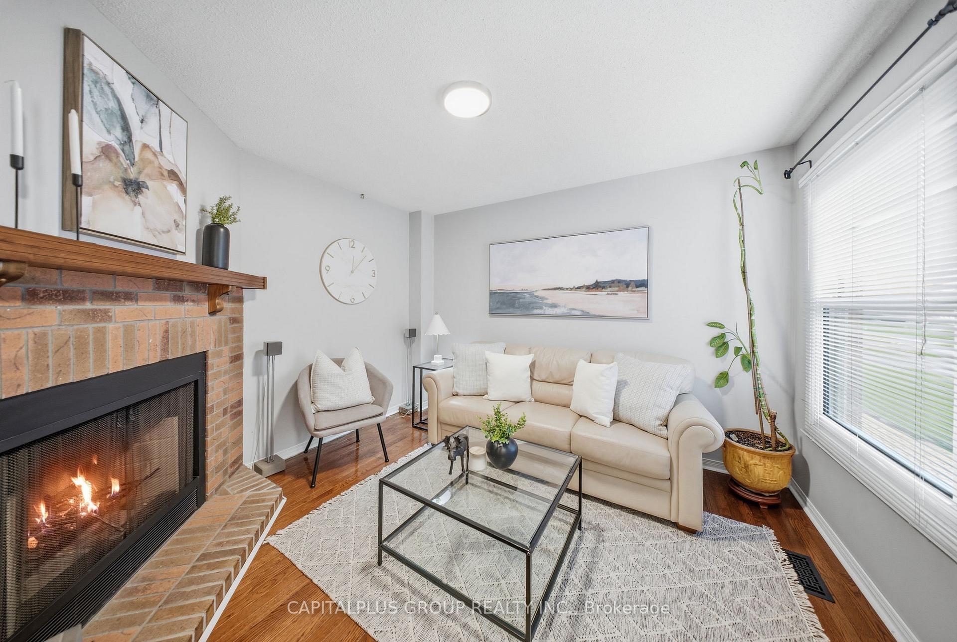 Photo 8 of 2110 Blue Ridge Crescent, Pickering, Brock Ridge — HOMEH