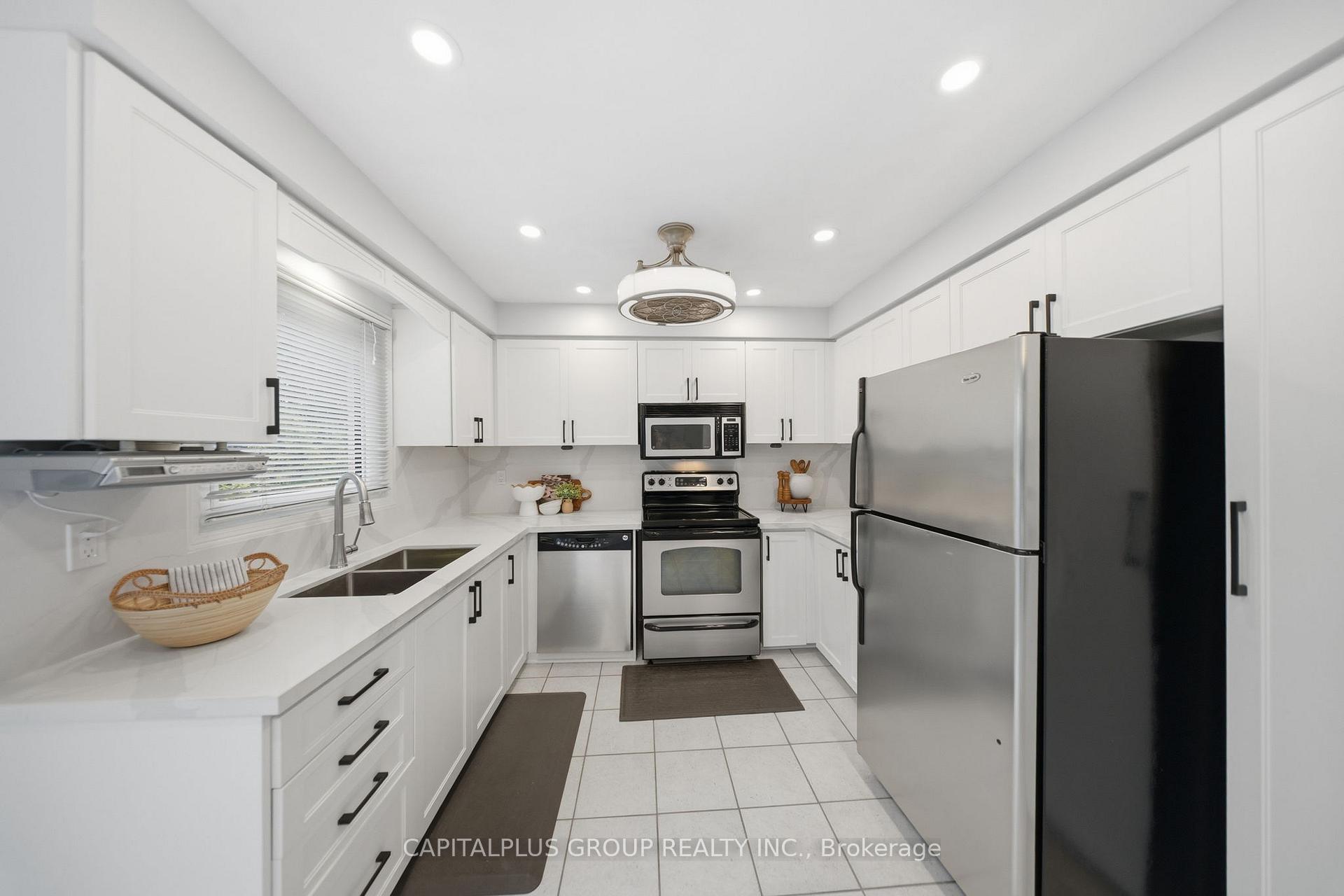 Photo 22 of 2110 Blue Ridge Crescent, Pickering, Brock Ridge — HOMEH