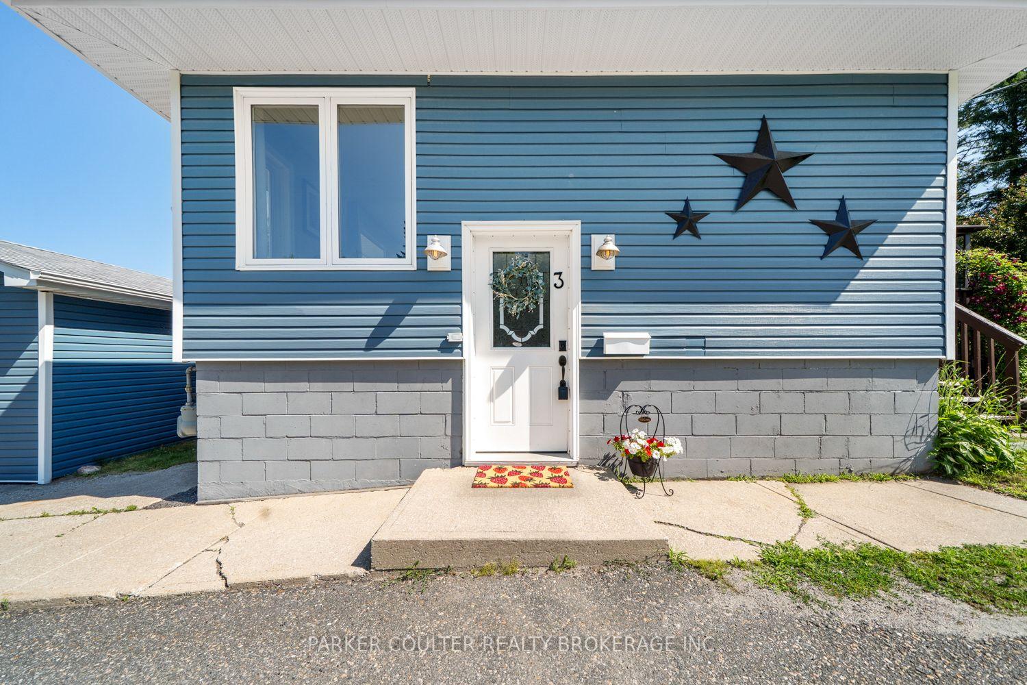 Photo 3 of 3 Olive Street, Parry Sound — HOMEH