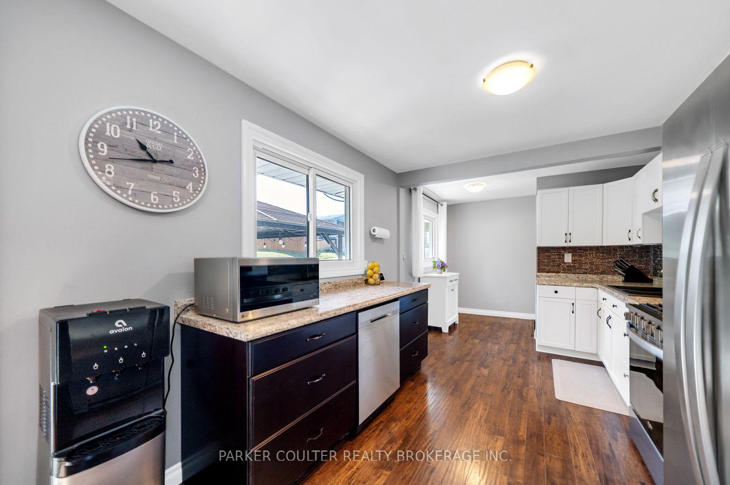 Photo 10 of 3 Olive Street, Parry Sound — HOMEH