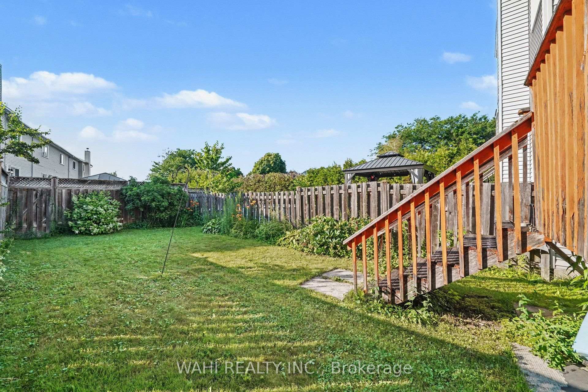 Photo 23 of 63 Armadale Crescent, Ottawa, Barrhaven - Cedargrove/Fraserdale — HOMEH