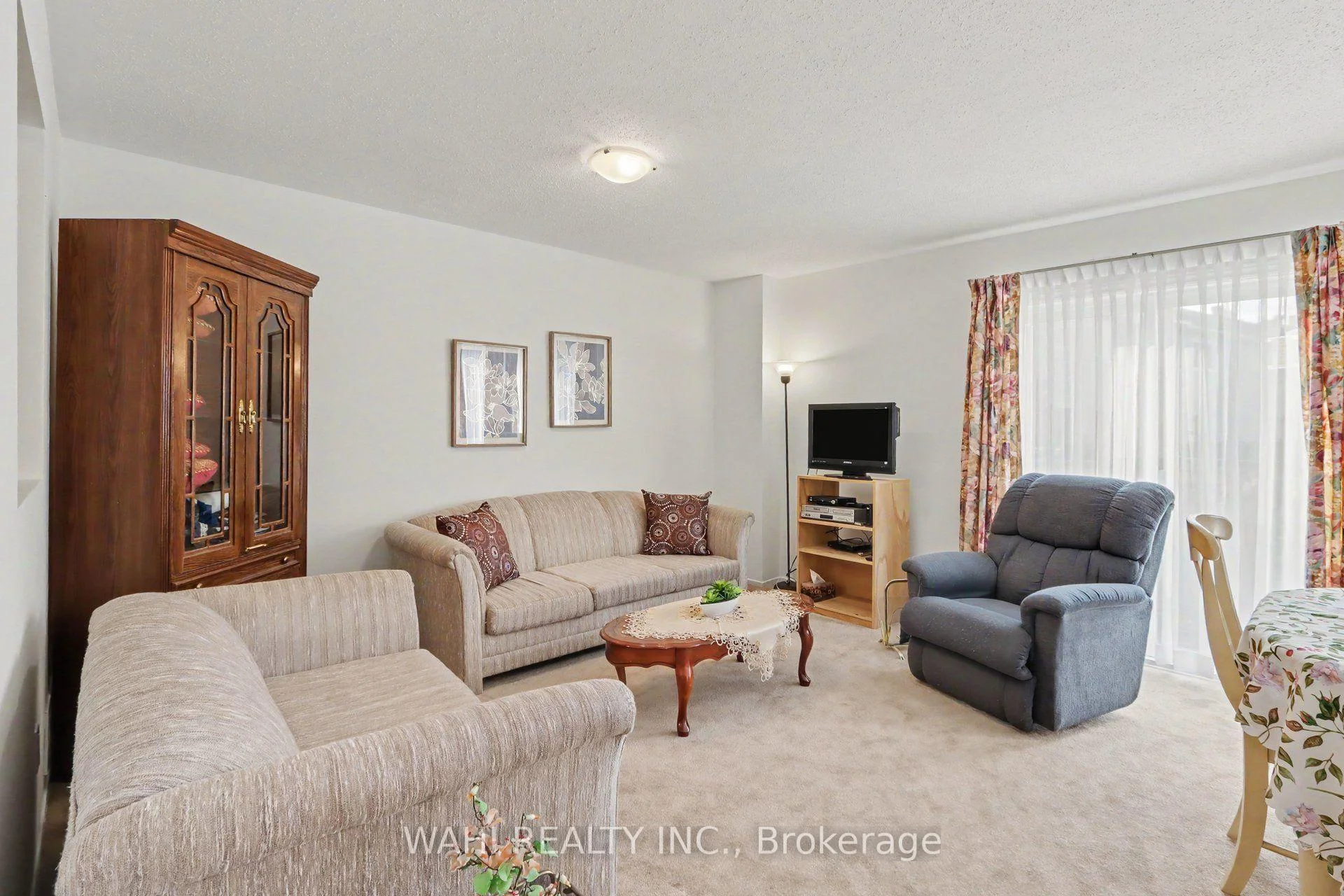 Photo 8 of 63 Armadale Crescent, Ottawa, Barrhaven - Cedargrove/Fraserdale — HOMEH