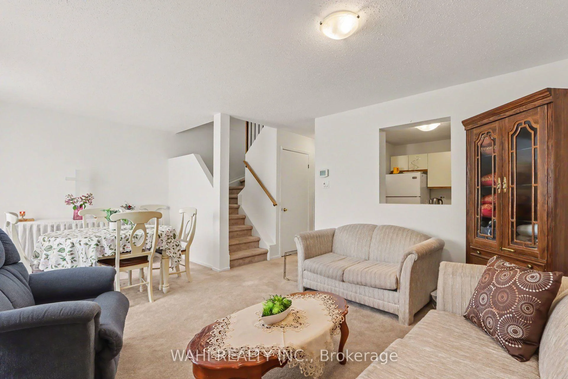 Photo 9 of 63 Armadale Crescent, Ottawa, Barrhaven - Cedargrove/Fraserdale — HOMEH