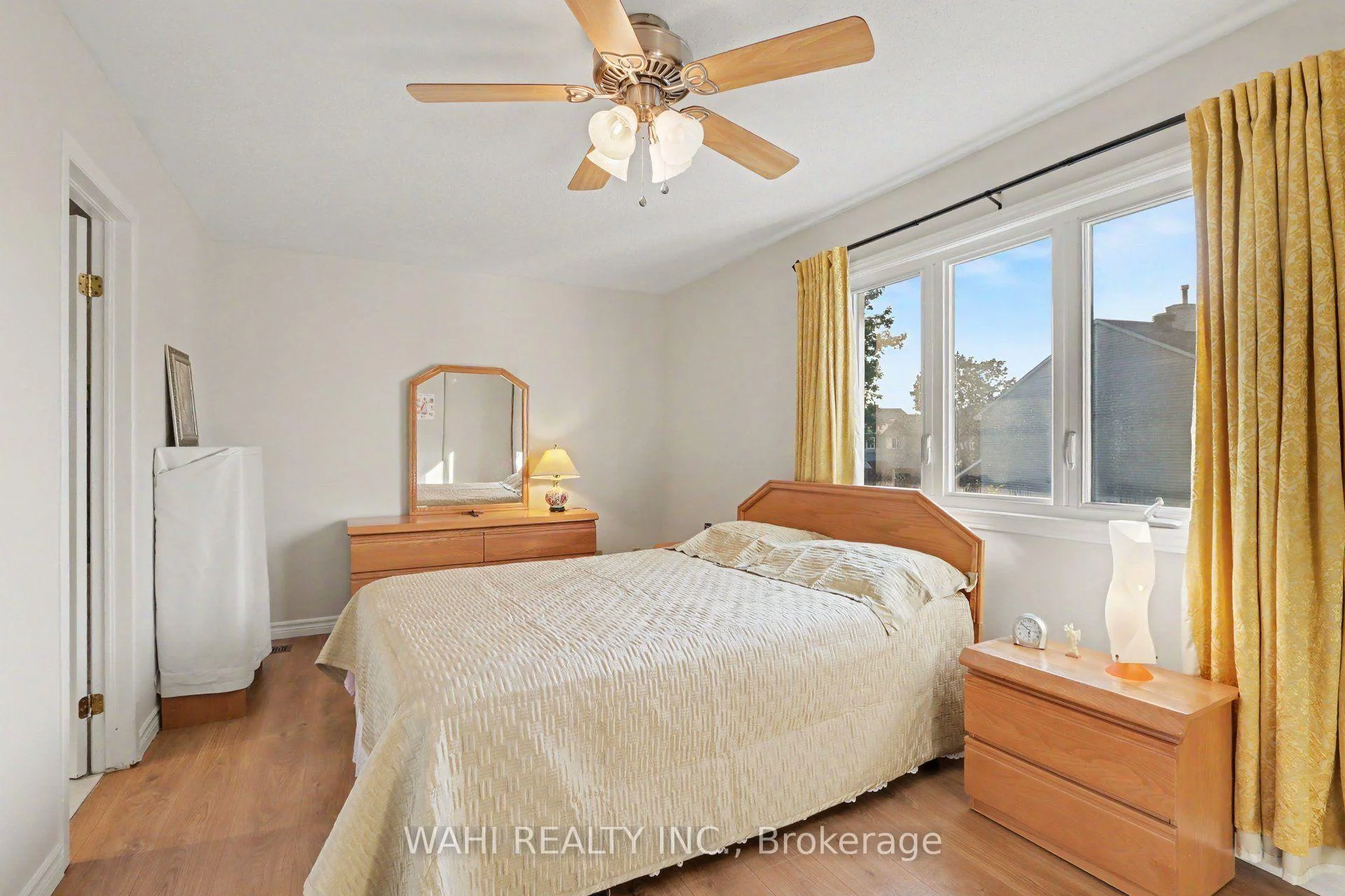 Photo 13 of 63 Armadale Crescent, Ottawa, Barrhaven - Cedargrove/Fraserdale — HOMEH