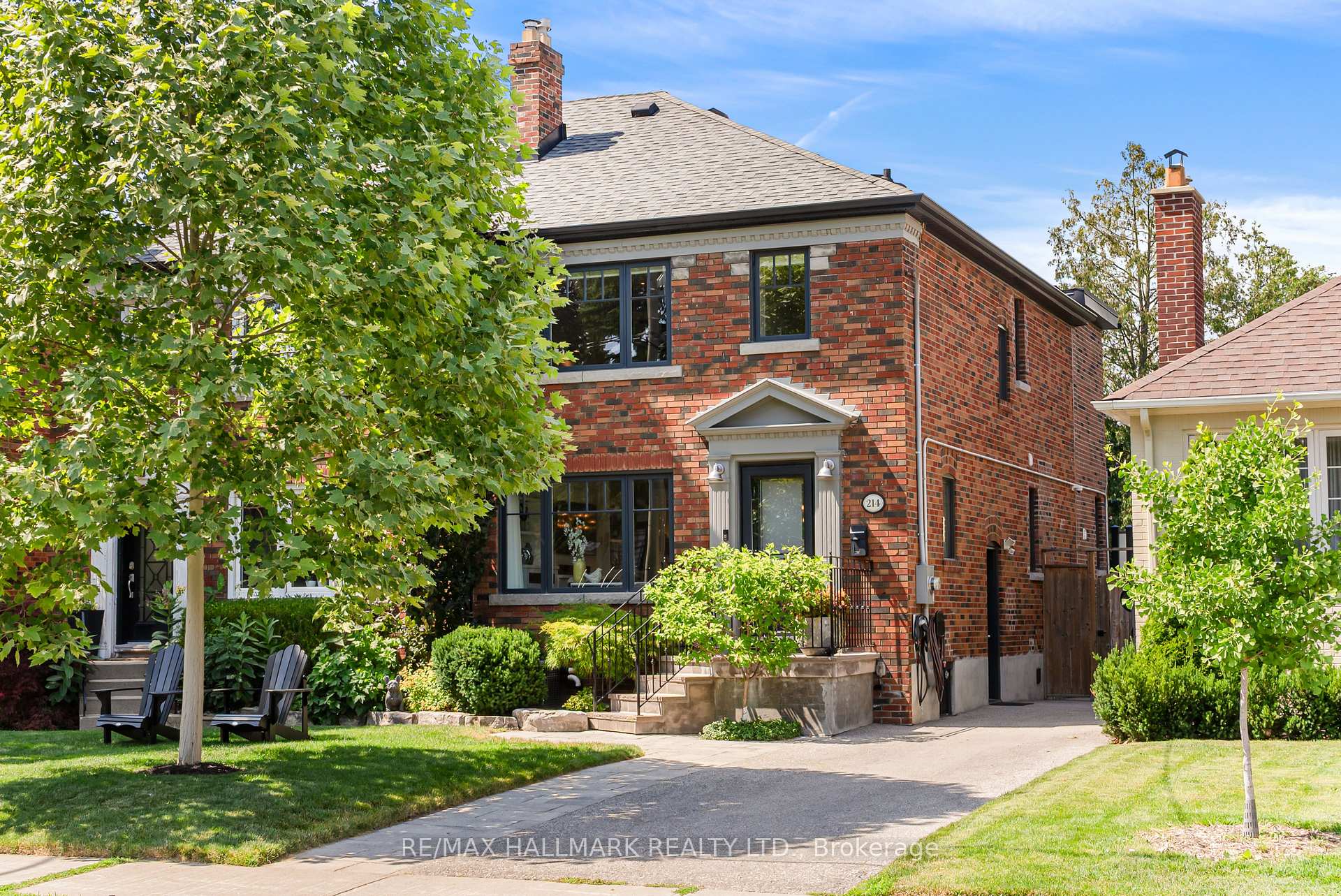 Photo 1 of 214 Divadale Drive, Toronto, Leaside — HOMEH