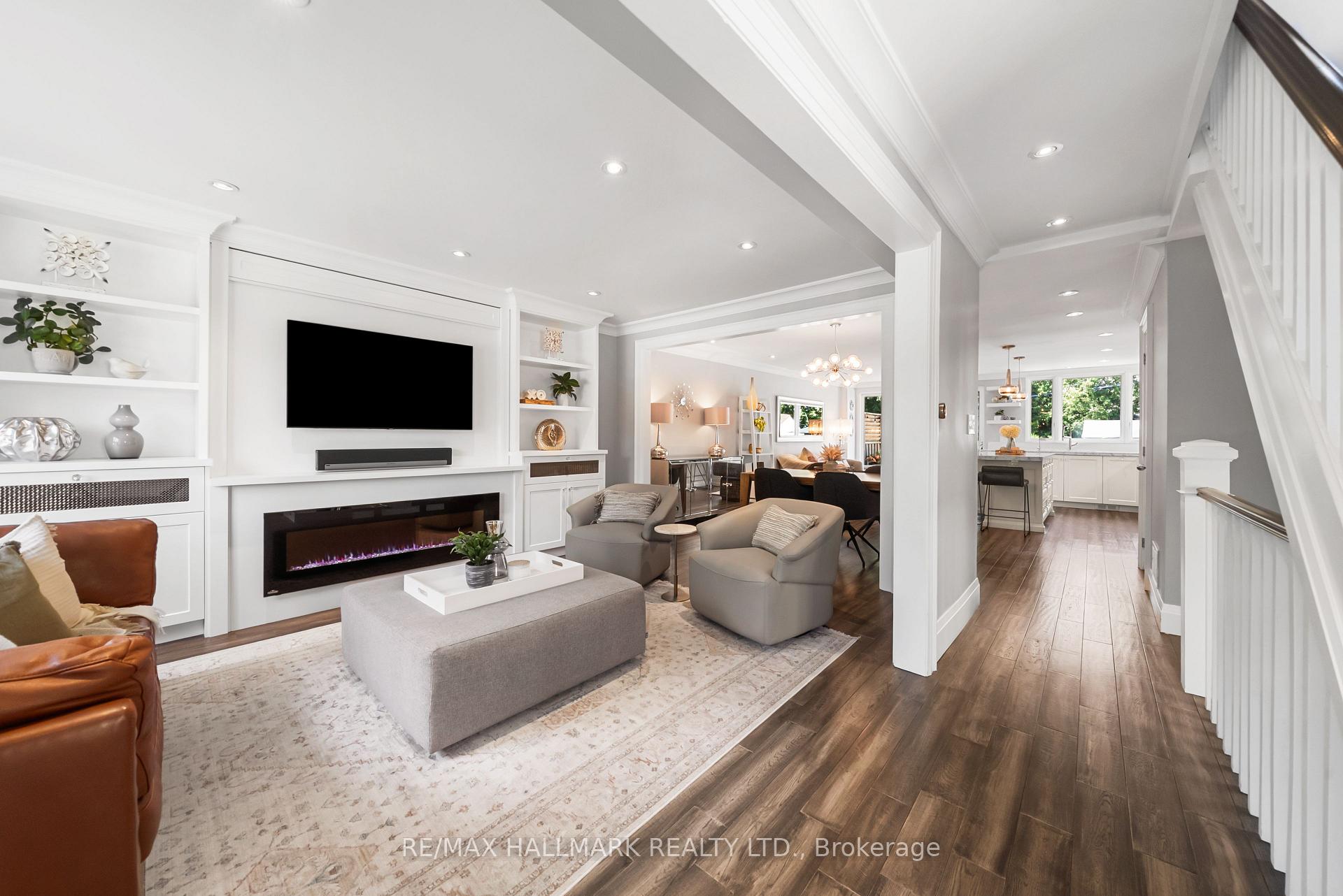 Photo 3 of 214 Divadale Drive, Toronto, Leaside — HOMEH