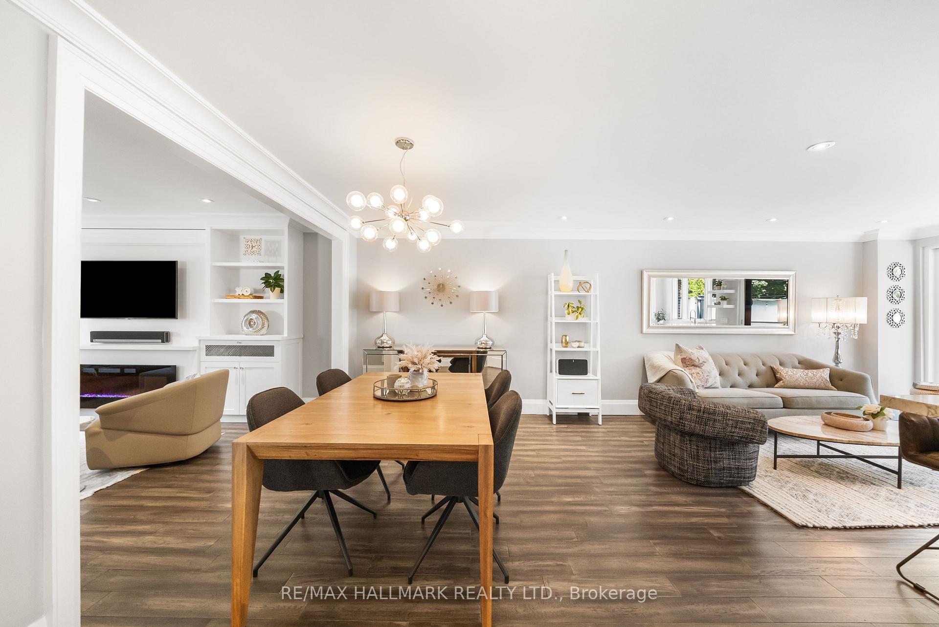 Photo 10 of 214 Divadale Drive, Toronto, Leaside — HOMEH