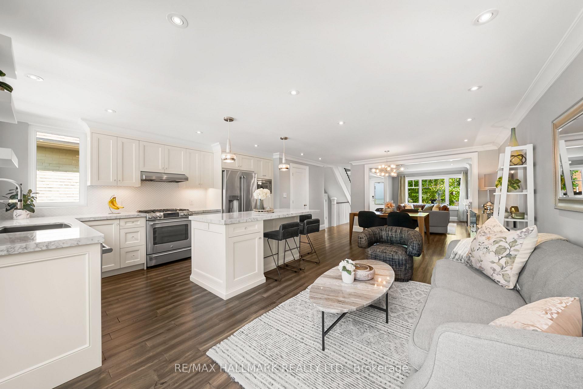 Photo 13 of 214 Divadale Drive, Toronto, Leaside — HOMEH