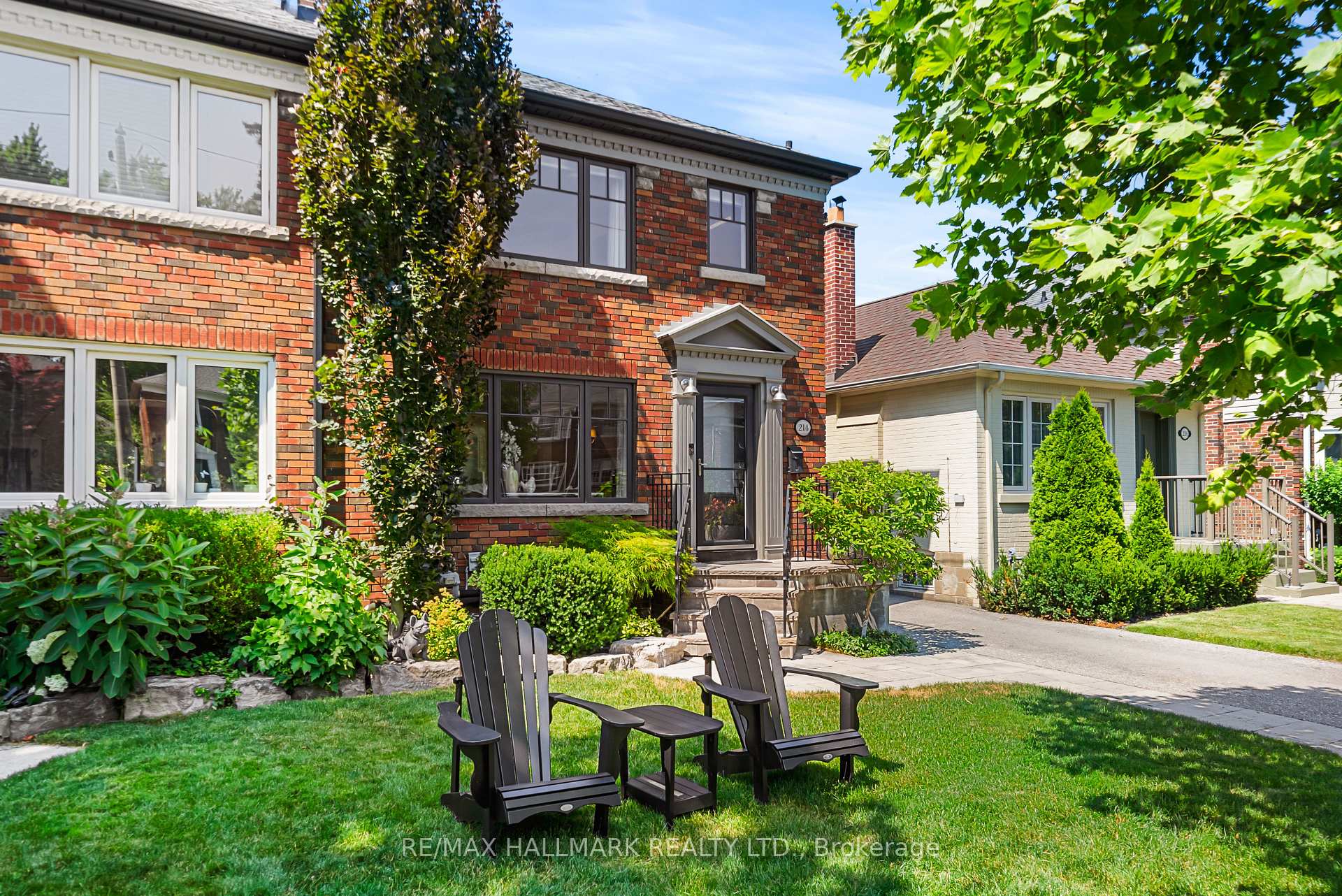 Photo 45 of 214 Divadale Drive, Toronto, Leaside — HOMEH