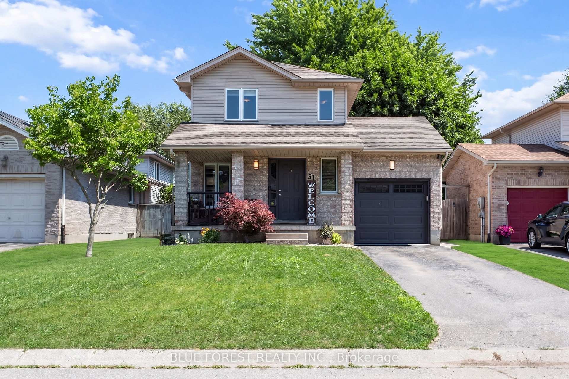 Front of 51 Hickory Boulevard W