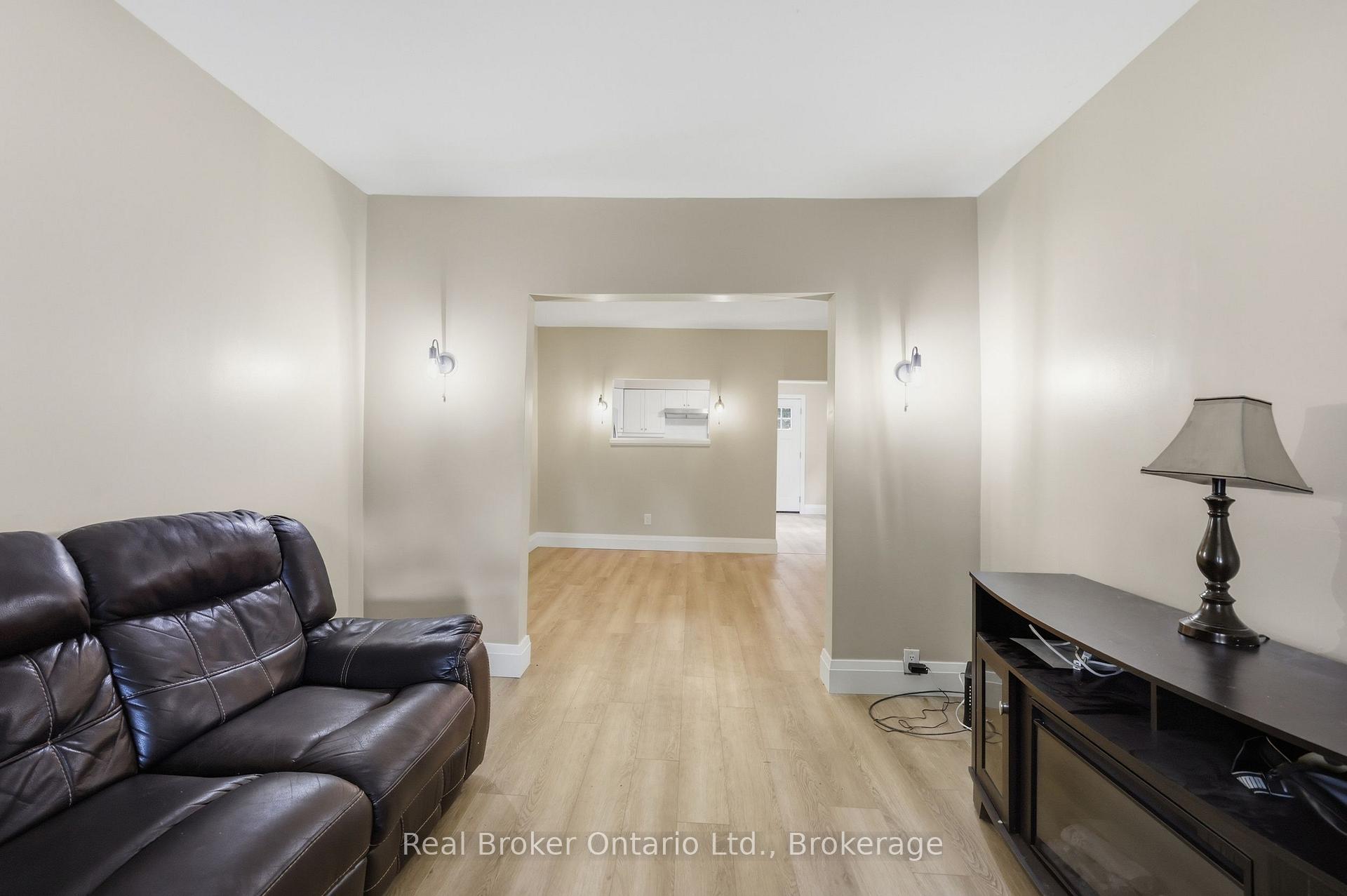 Photo 12 of 56 Harmony Avenue, Hamilton, Homeside — HOMEH