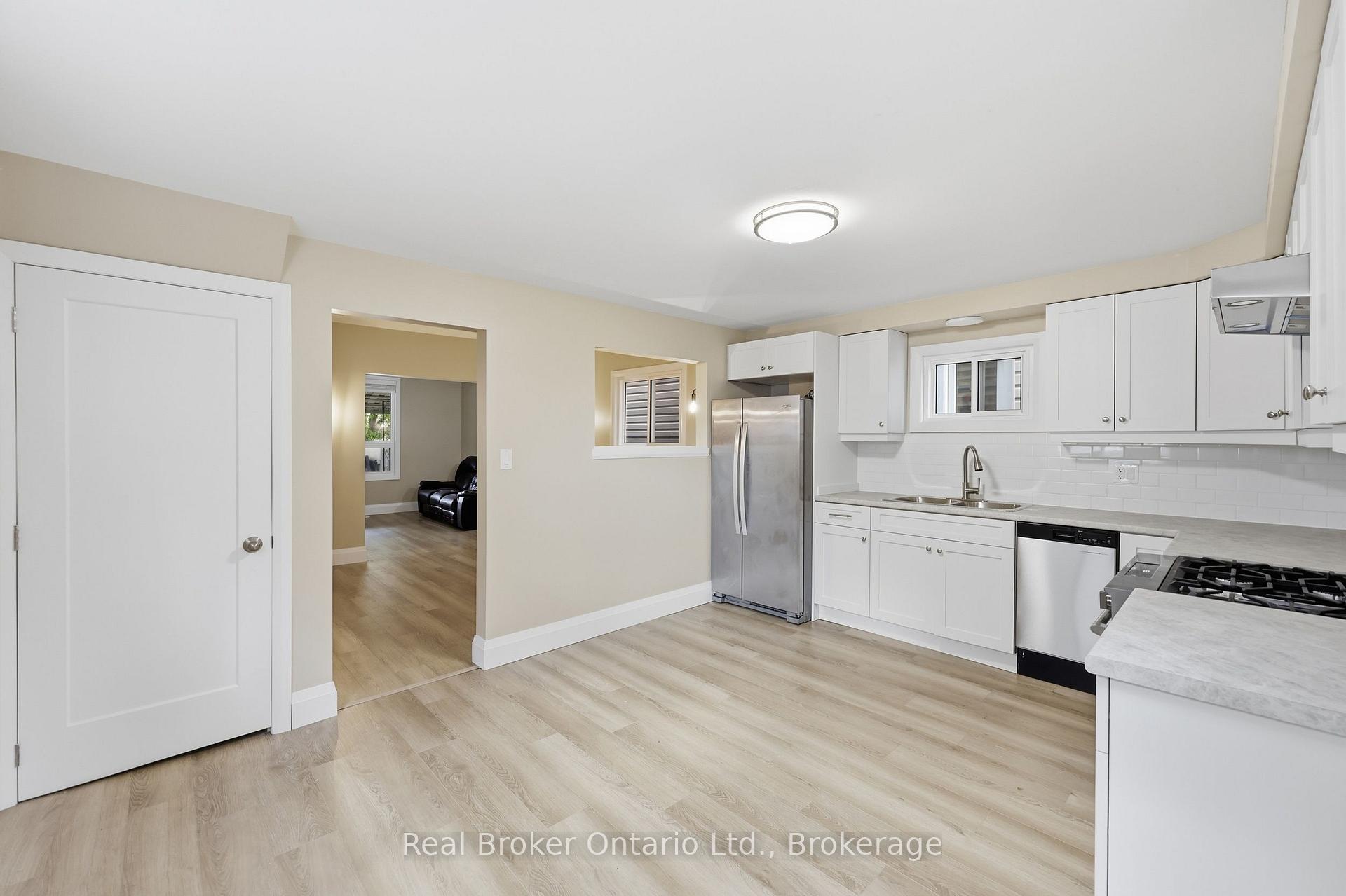 Photo 16 of 56 Harmony Avenue, Hamilton, Homeside — HOMEH