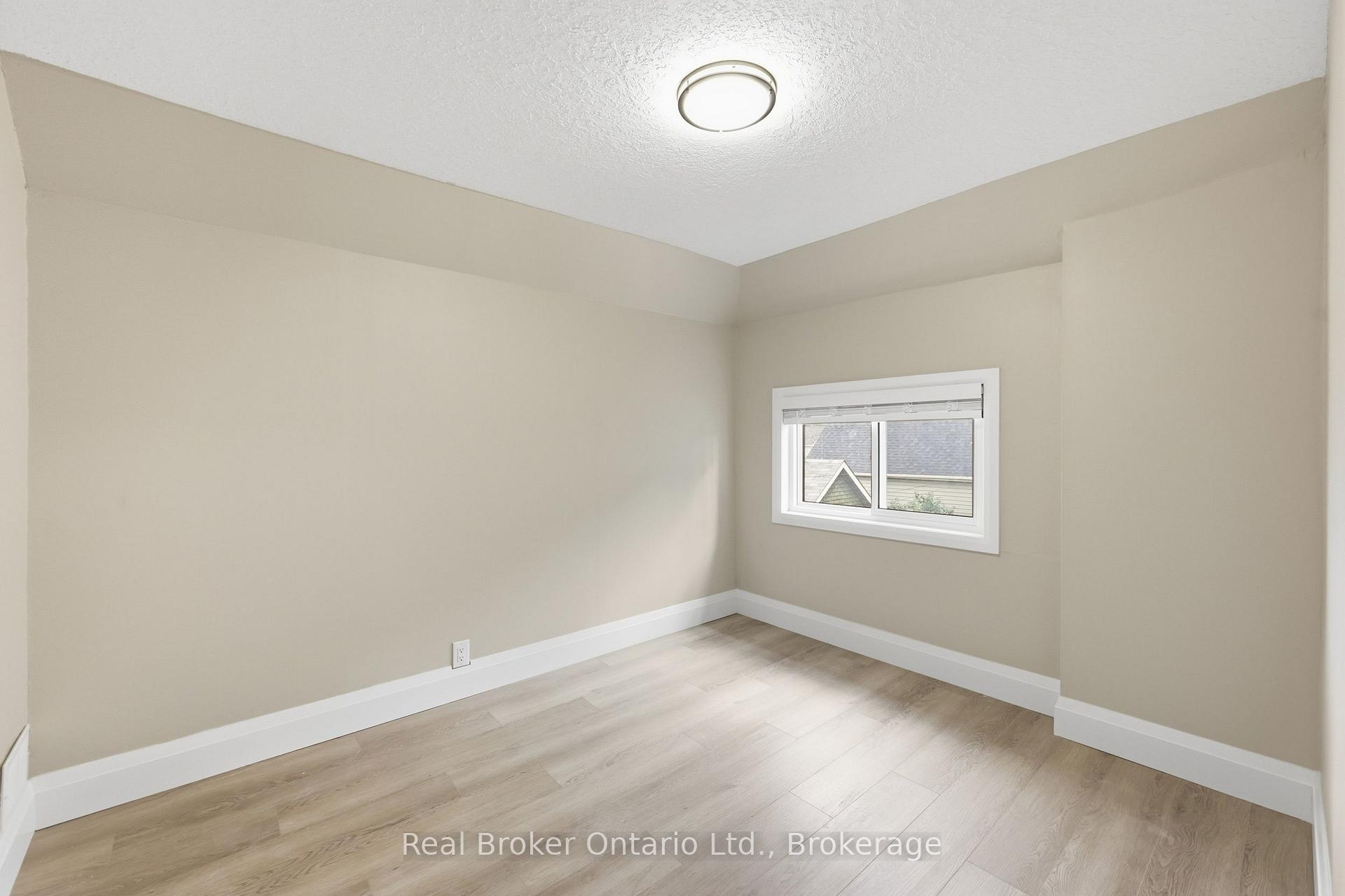 Photo 19 of 56 Harmony Avenue, Hamilton, Homeside — HOMEH