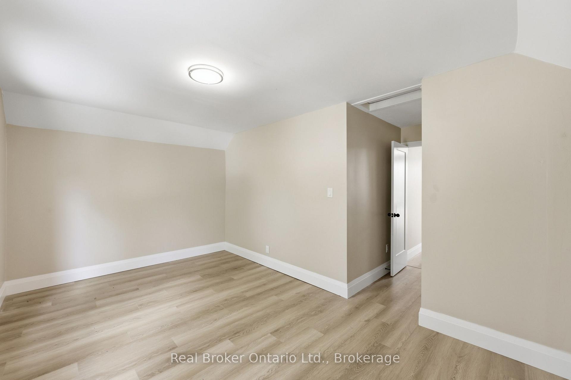 Photo 25 of 56 Harmony Avenue, Hamilton, Homeside — HOMEH