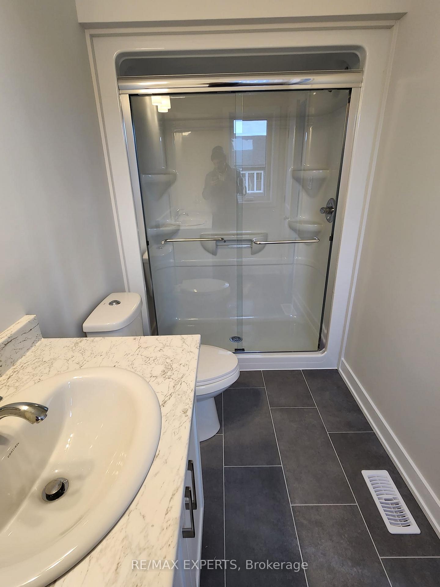 Photo 13 of 95 Whitcomb Crescent E, Smiths Falls, Smiths Falls — HOMEH