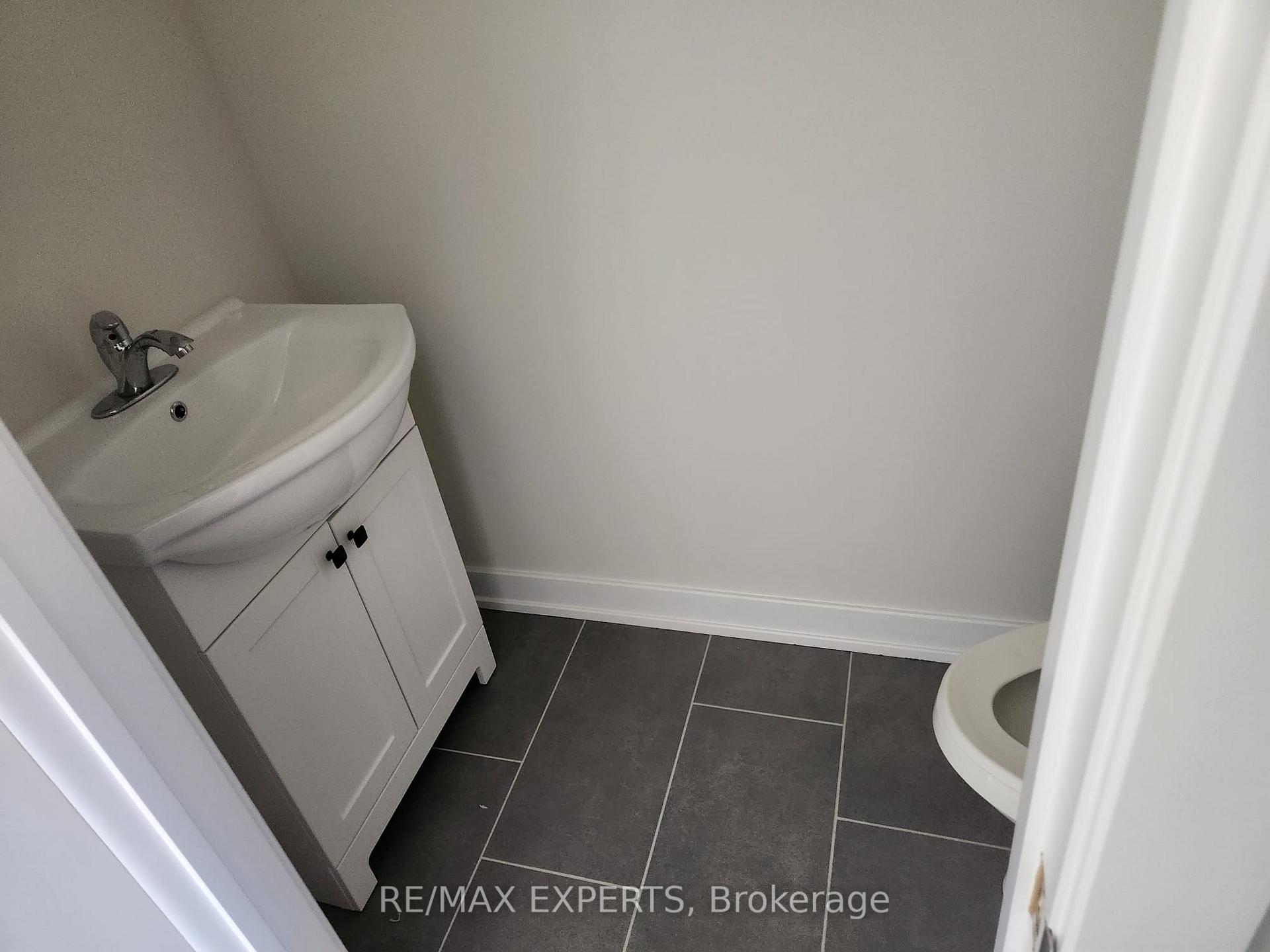 Photo 14 of 95 Whitcomb Crescent E, Smiths Falls, Smiths Falls — HOMEH