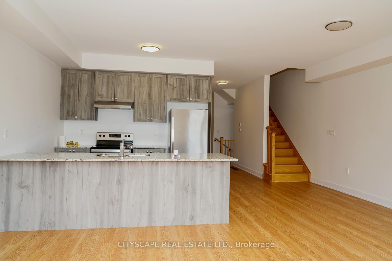 Photo 16 of 19 Lively Way, Whitby, Rolling Acres — HOMEH