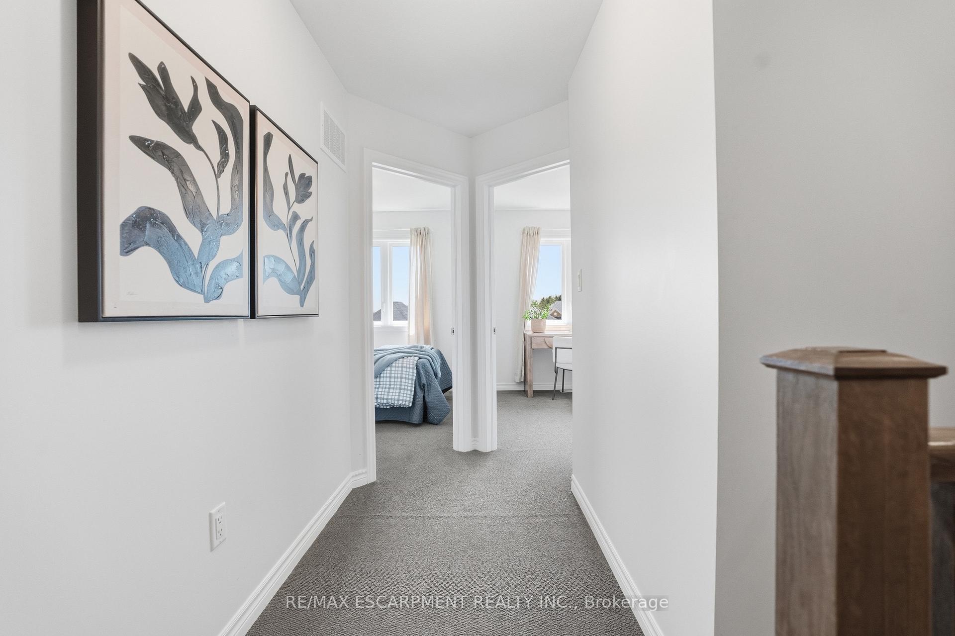 Photo 16 of Unit 5, 124 Compass Trail, Cambridge, Silver Heights — HOMEH